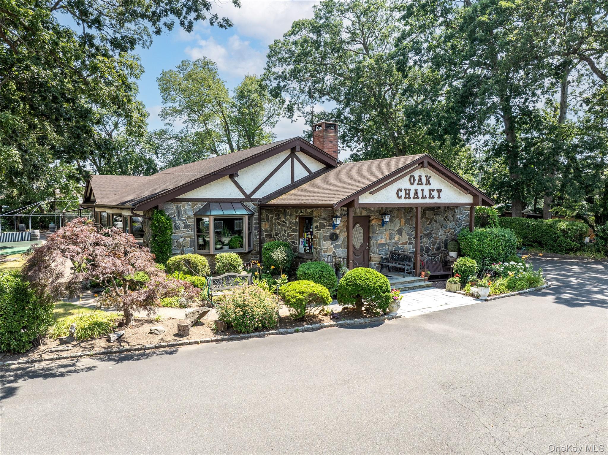 1940 Bellmore Ave, Bellmore, NY 11710, USA property photo