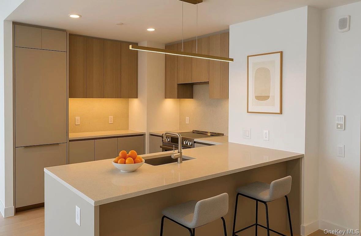3 Court Square W Unit 5211 Long Island City, NY 11101 property photo