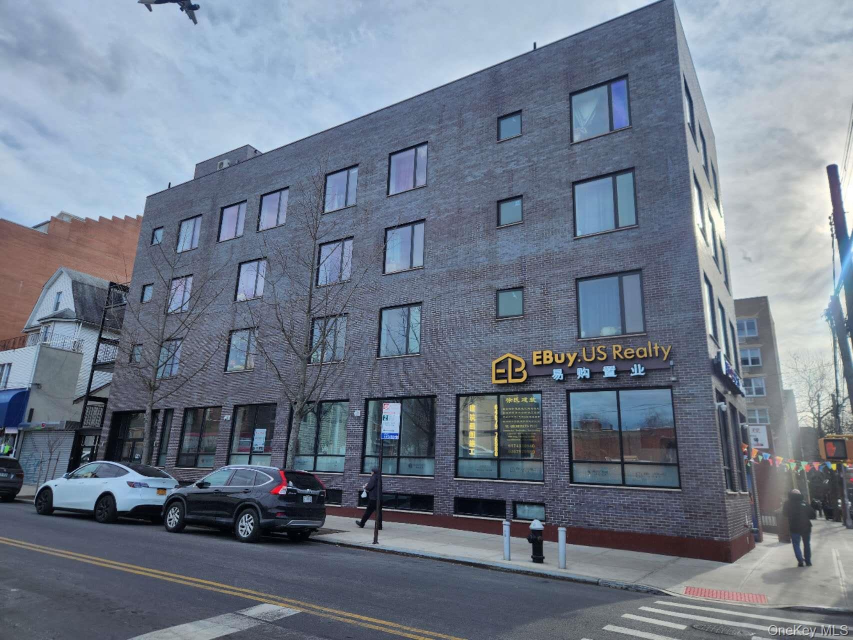 42-08 Bowne St, Flushing, NY 11355, USA property photo