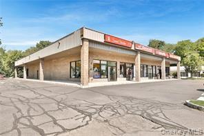 27 S Middletown Rd, Nanuet, NY 10954, USA property photo