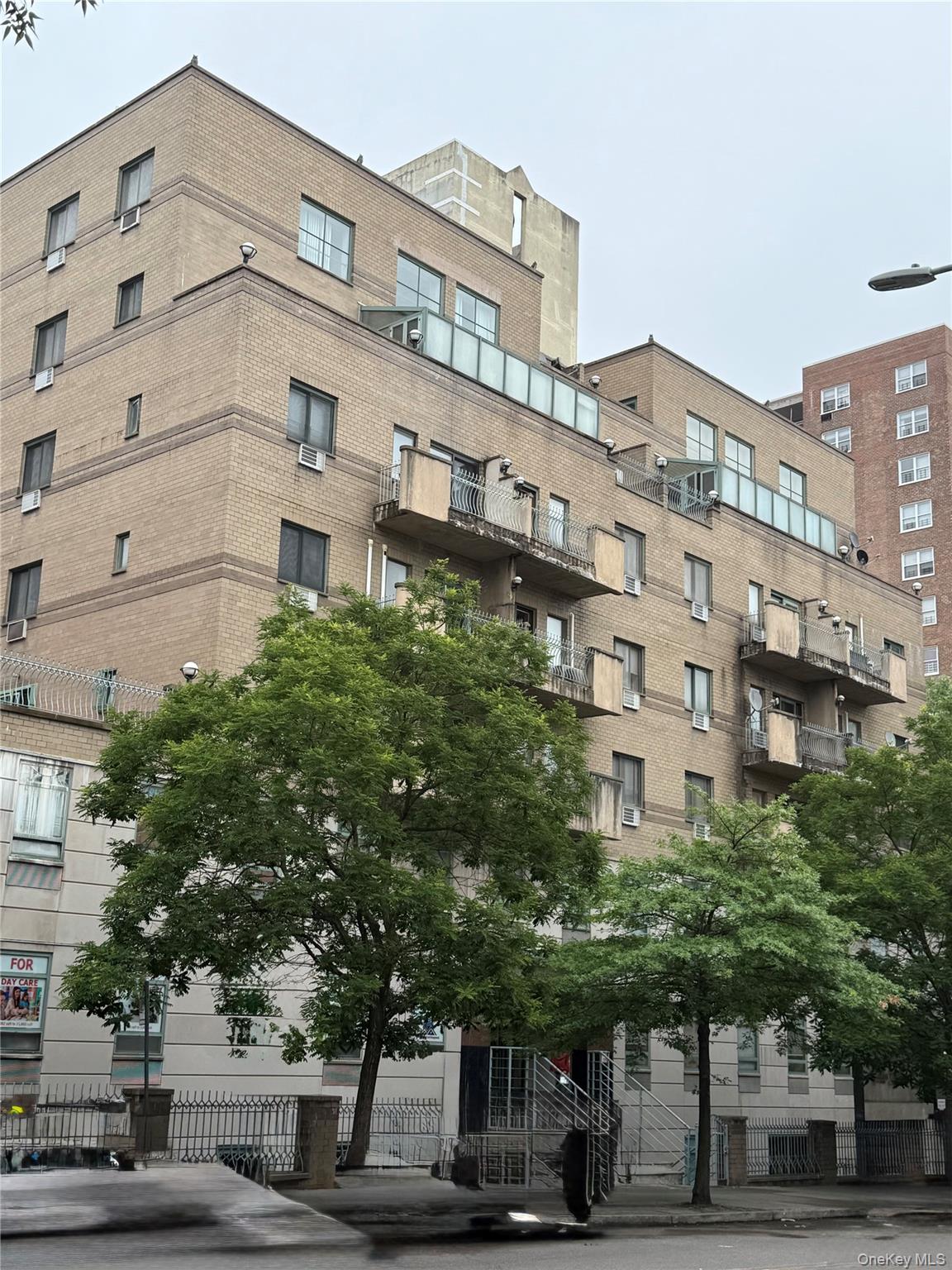 42-31 Colden St APT F7A, Flushing, NY 11355, USA property photo