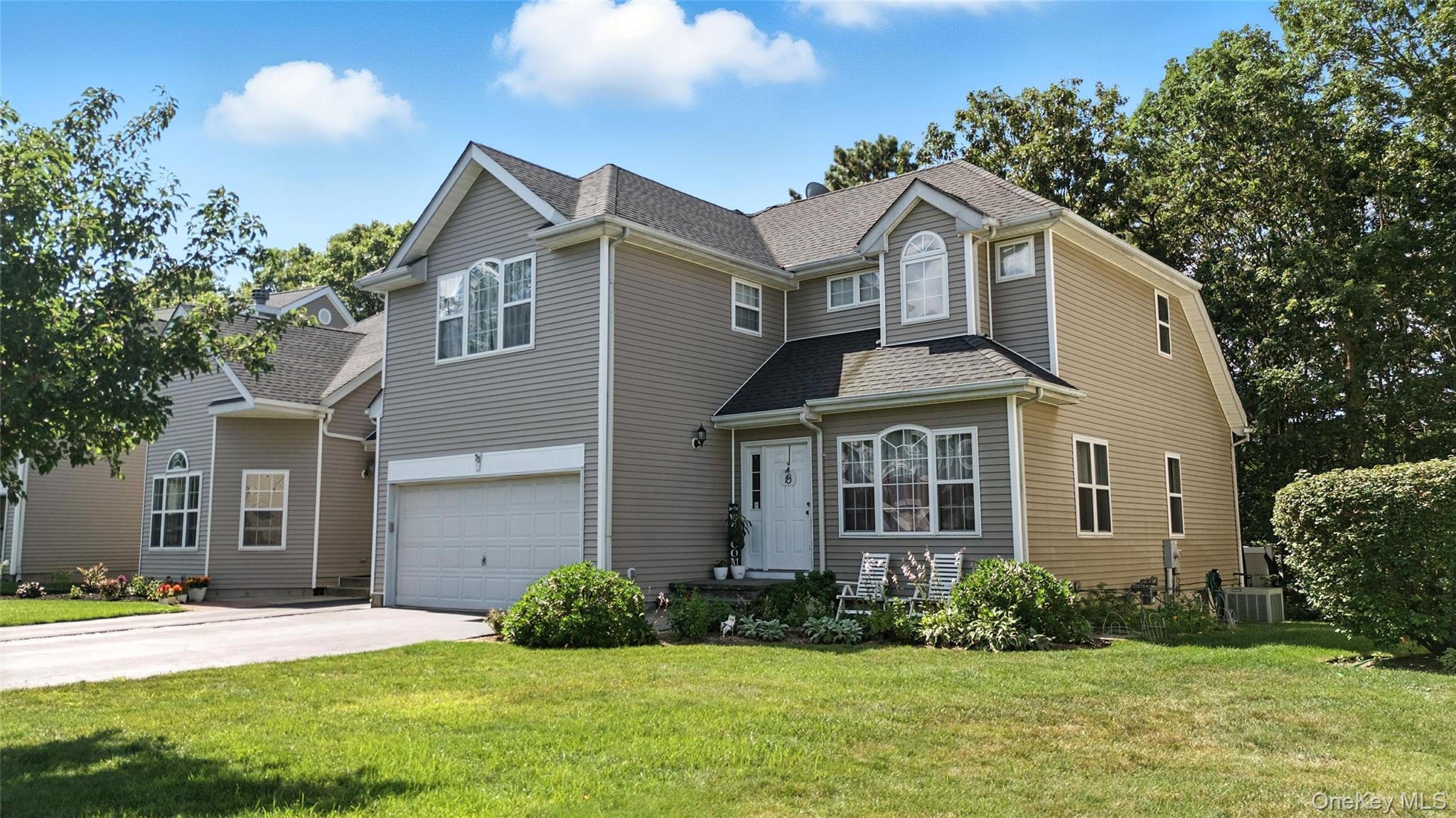 33 Sunflower Ridge Rd, South Setauket, NY 11720, USA property photo
