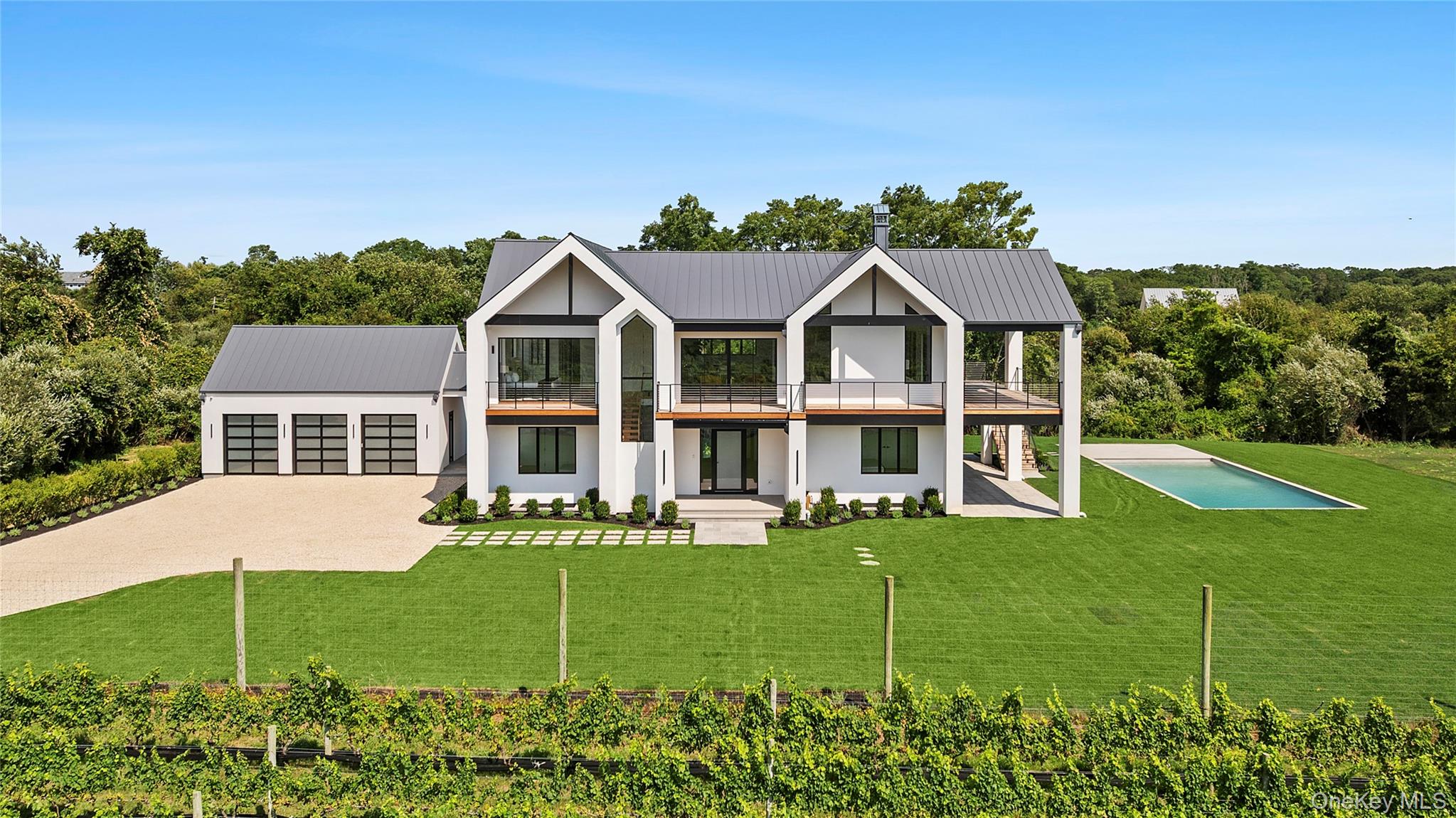 19620 Soundview Ave, Southold, NY 11971, USA property photo