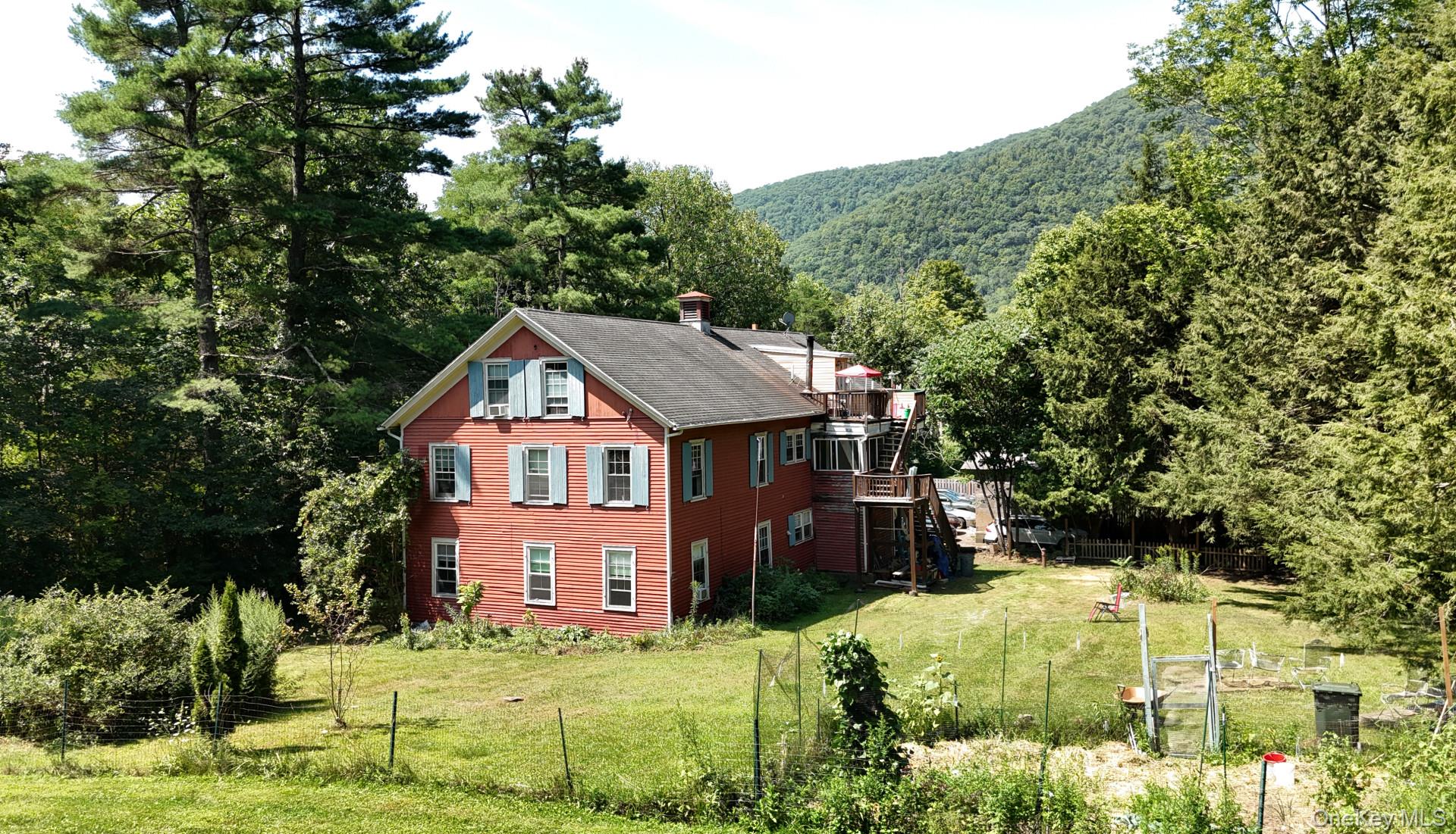 553 NY-214, Chichester, NY 12416, USA property photo