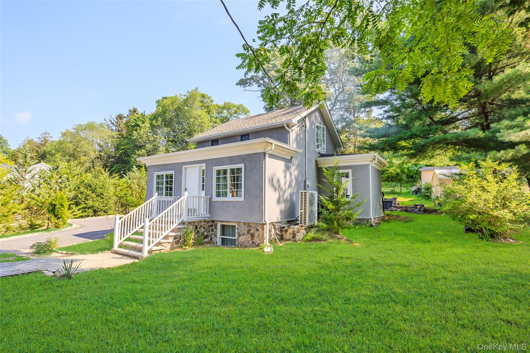 143 Rocky Point Landing Rd, Rocky Point, NY 11778, USA property photo