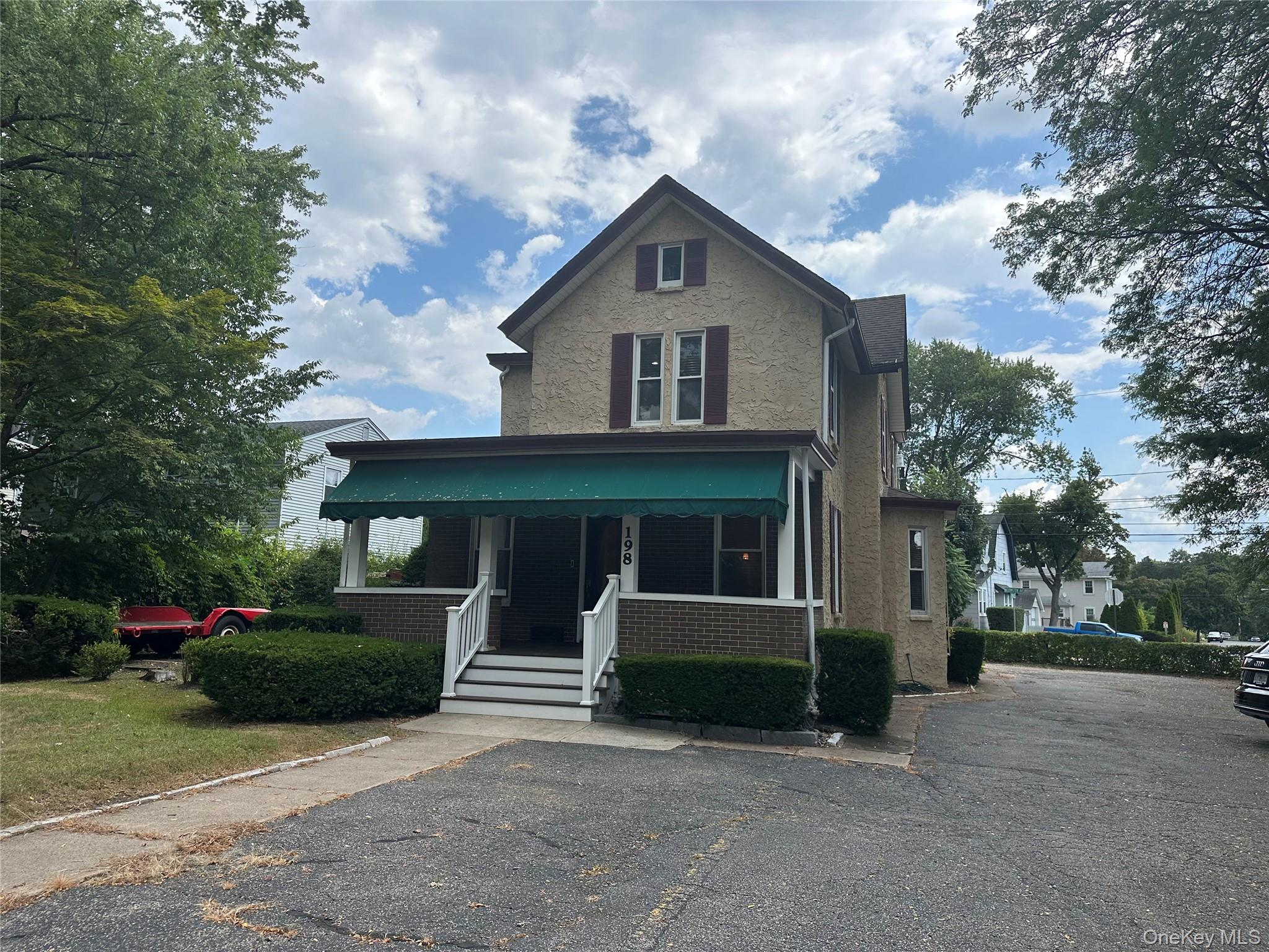 198 Orange Avenue Unit 2 Suffern, NY 10901 property photo