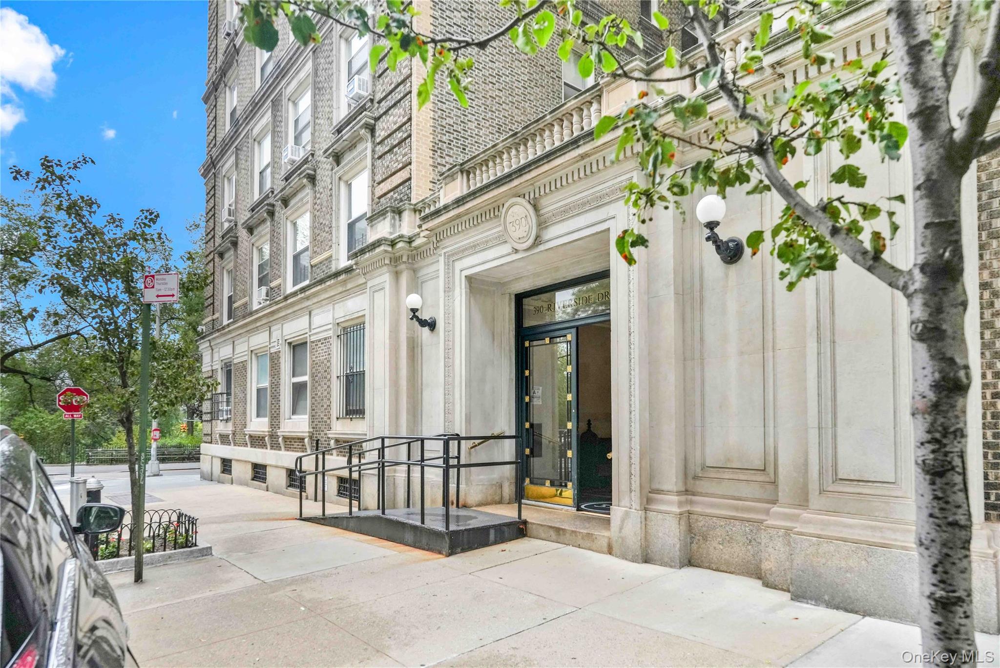 390 Riverside Drive Unit 15D New York (Manhattan), NY 10025 property photo