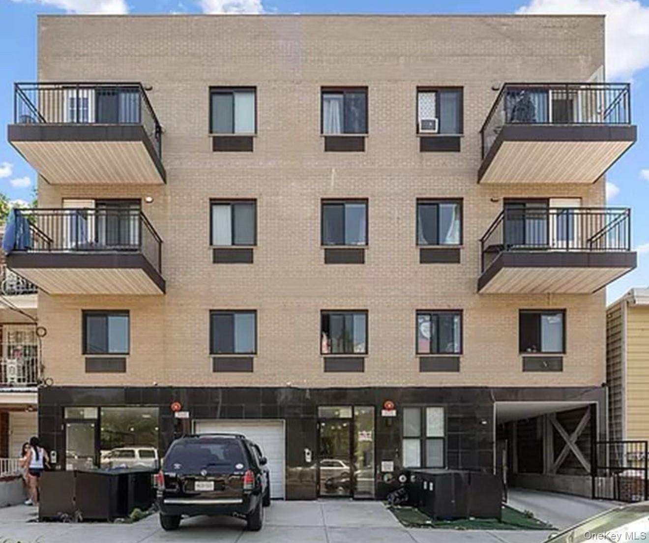 49-10 111th St, Corona, NY 11368, USA property photo