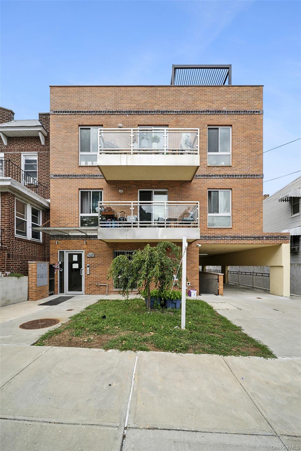 74-25 43rd Ave #3a, Elmhurst, NY 11373, USA property photo