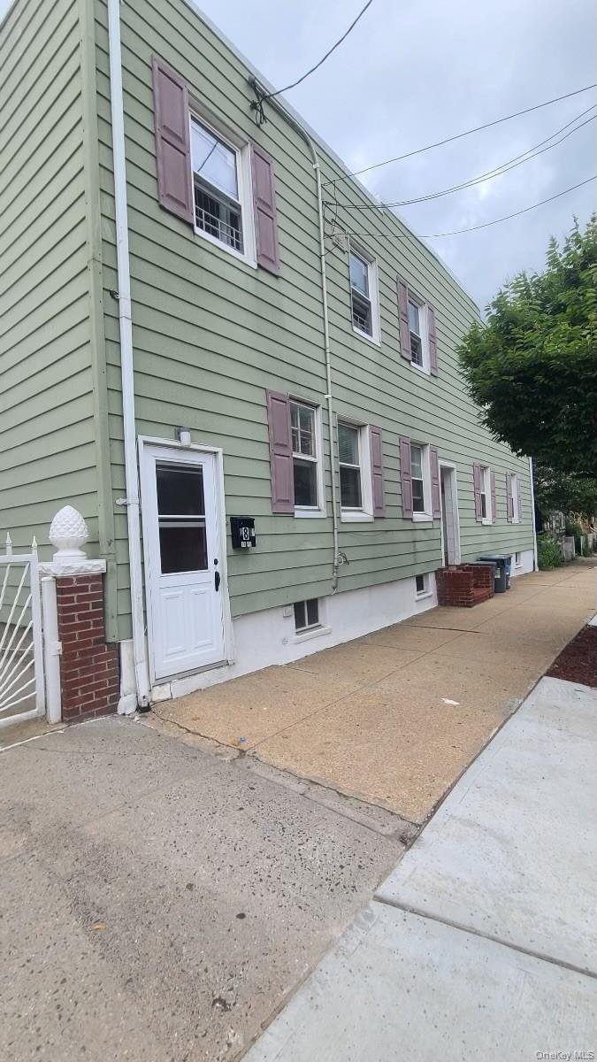 18-40 123rd St, College Point, NY 11356, USA property photo