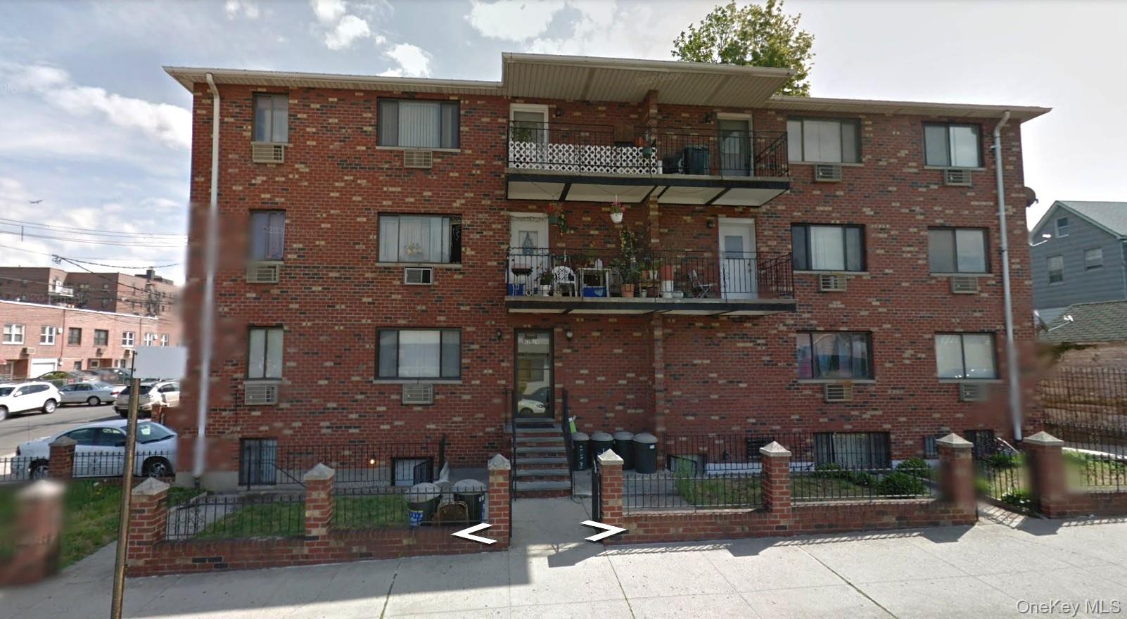 62-29 102nd St, Flushing, NY 11374, USA property photo