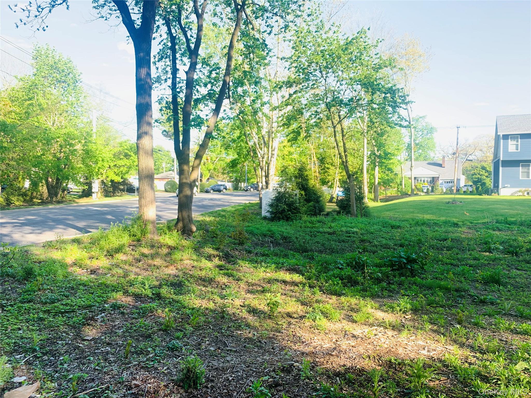 7 Depot Rd, Huntington Station, NY 11746, USA property photo