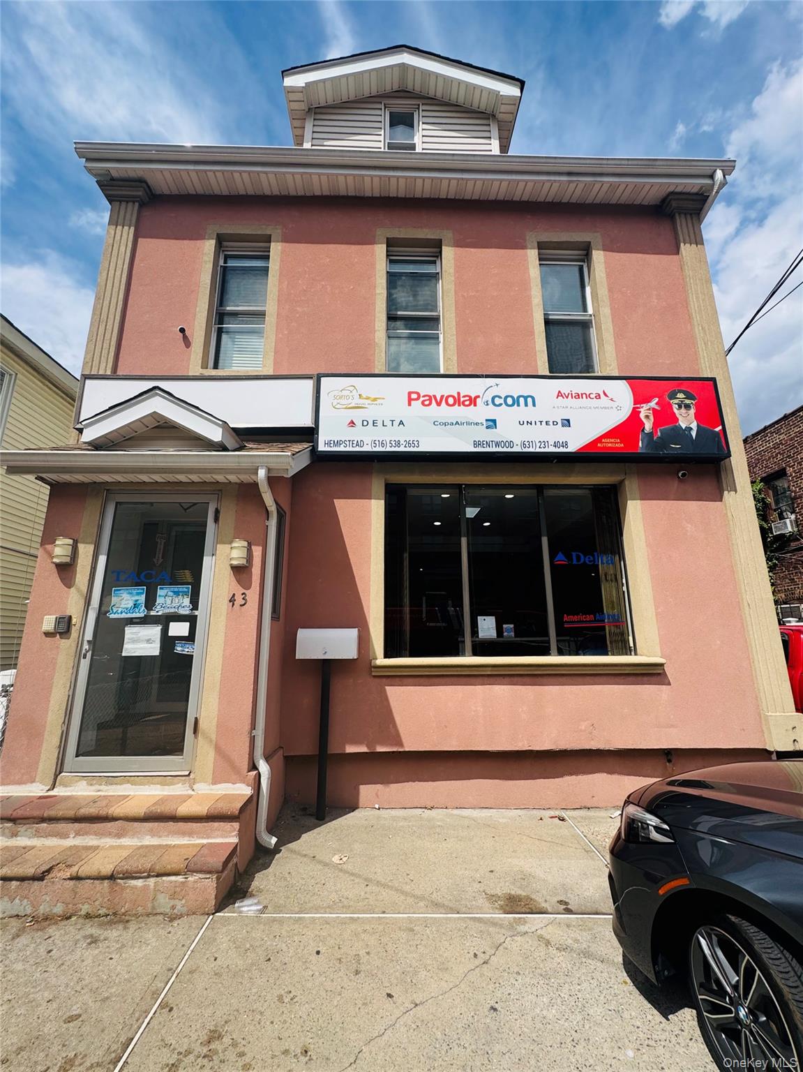 43 W Columbia St, Hempstead, NY 11550, USA property photo