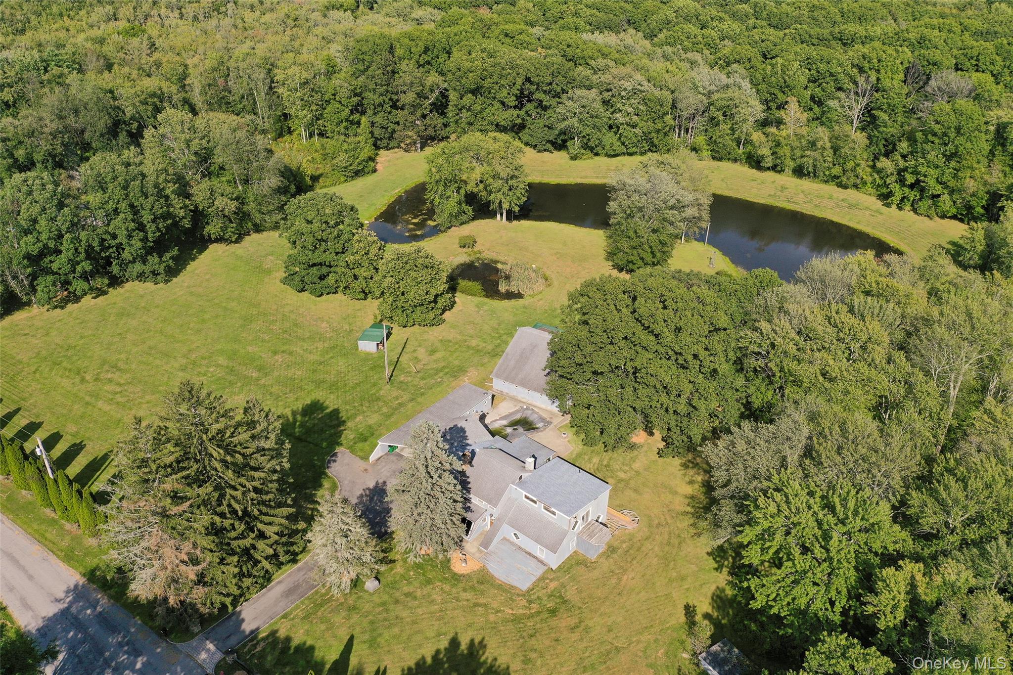 89 Deer Pond Rd, Verbank, NY 12585, USA property photo