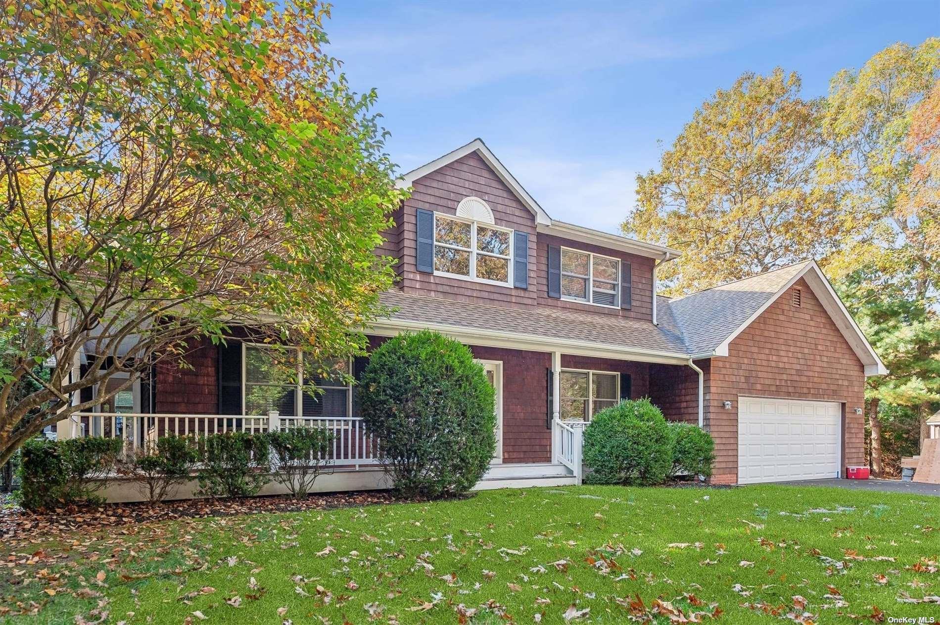 67 Straight Path Southampton, NY 11968 property photo