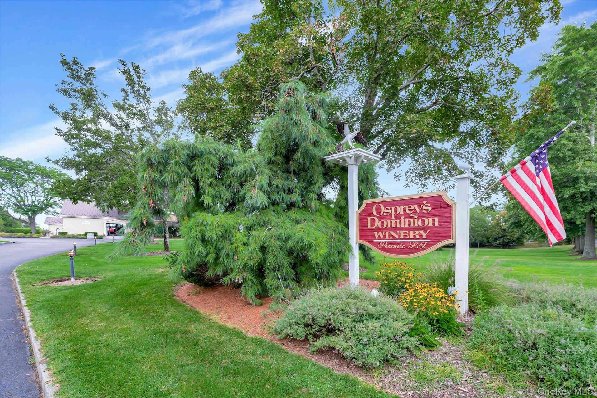 44075 NY-25, Southold, NY 11971, USA property photo