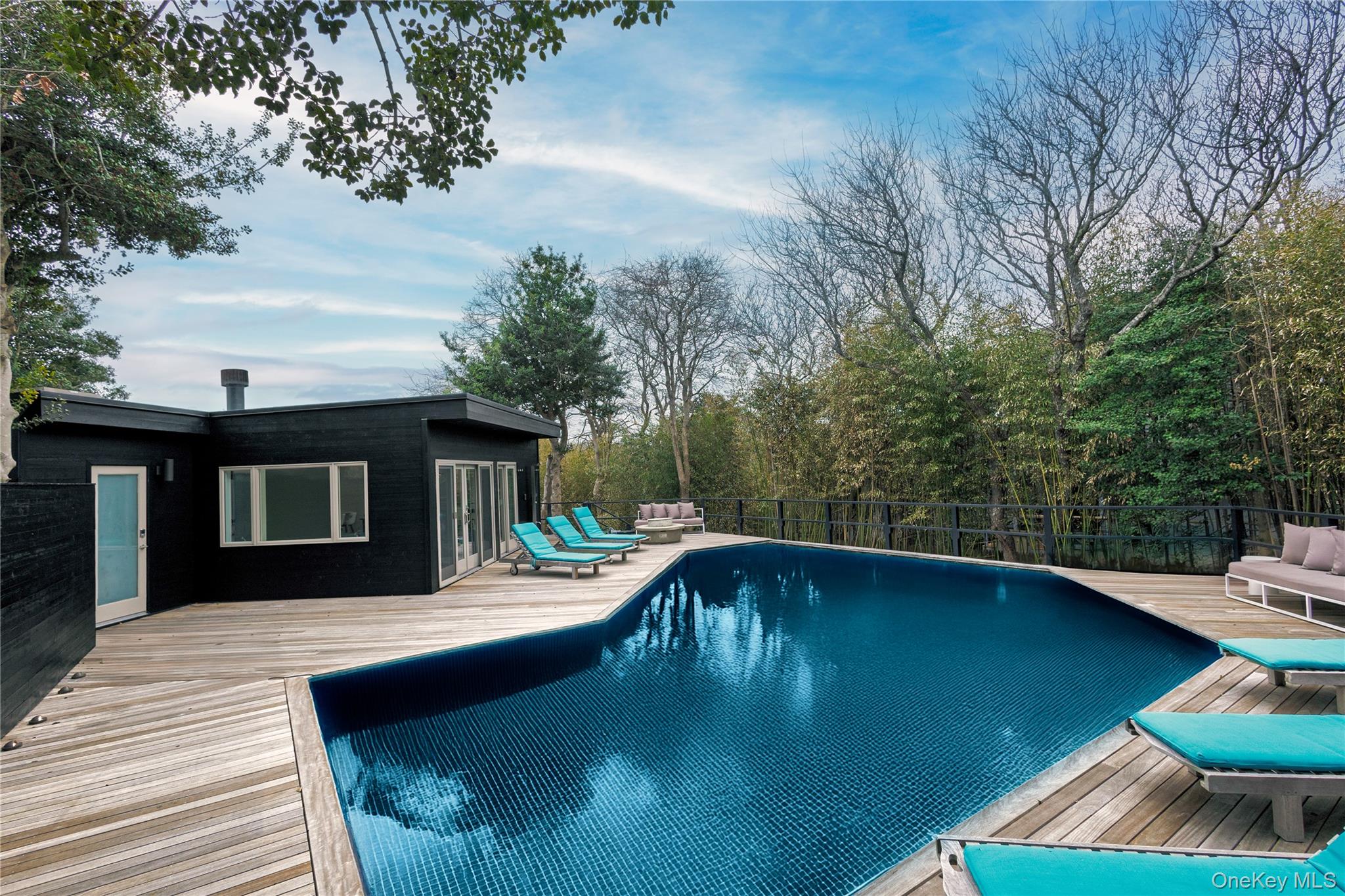 279 Bay Walk Fire Island Pines, NY 11782 property photo