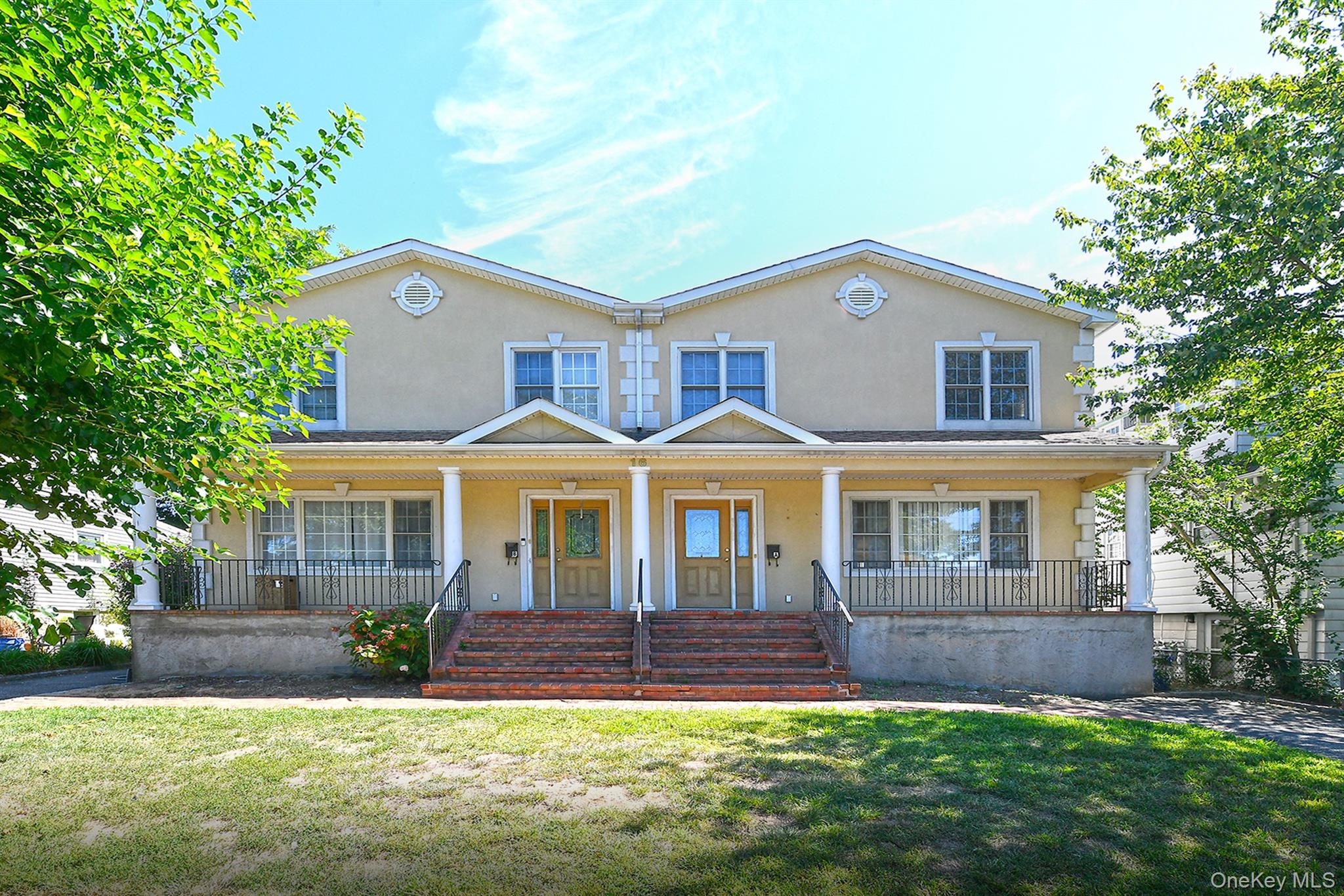 16 Inwood Rd, Port Washington, NY 11050, USA property photo