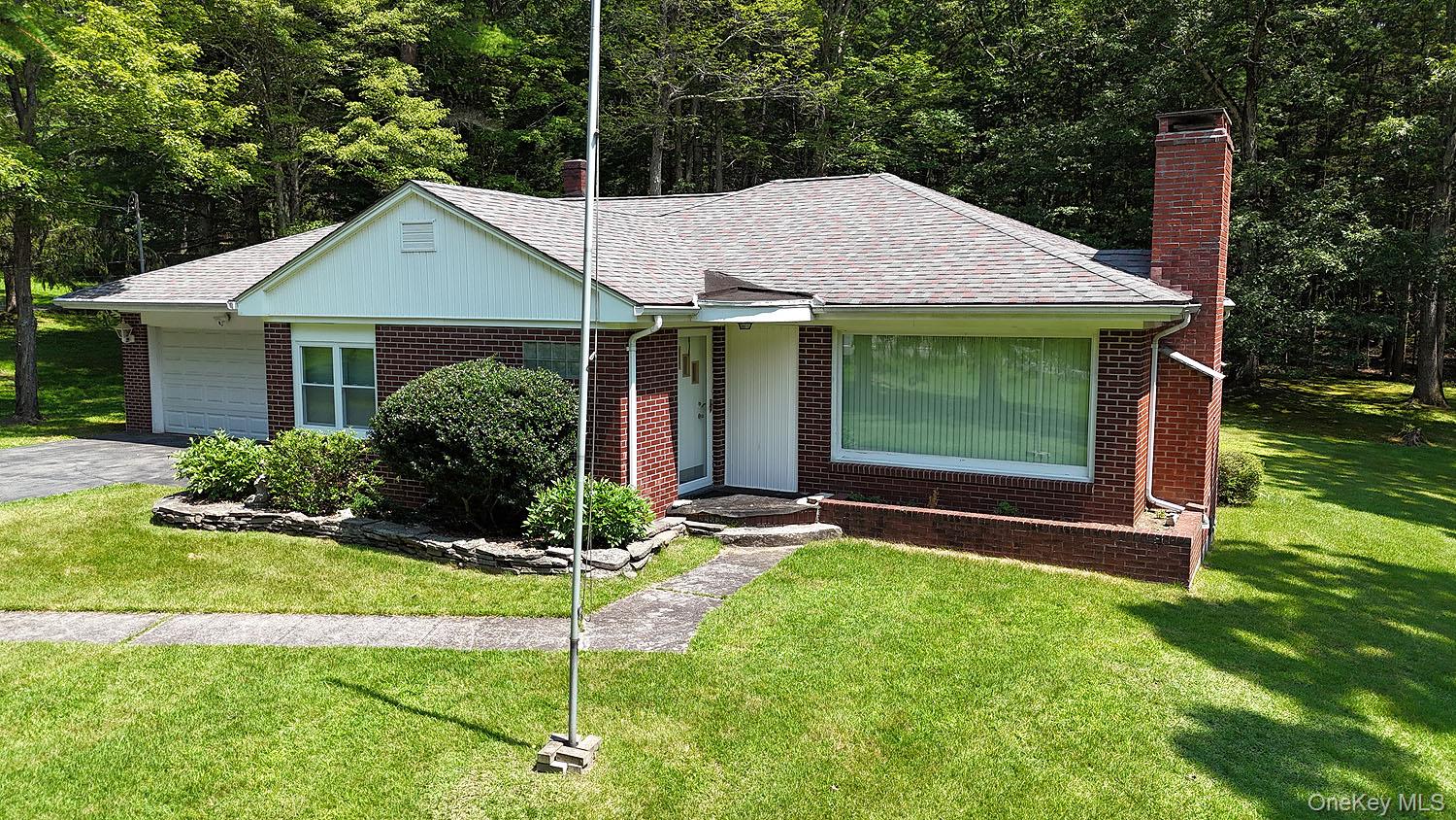 9568 NY-97, Callicoon, NY 12723, USA property photo