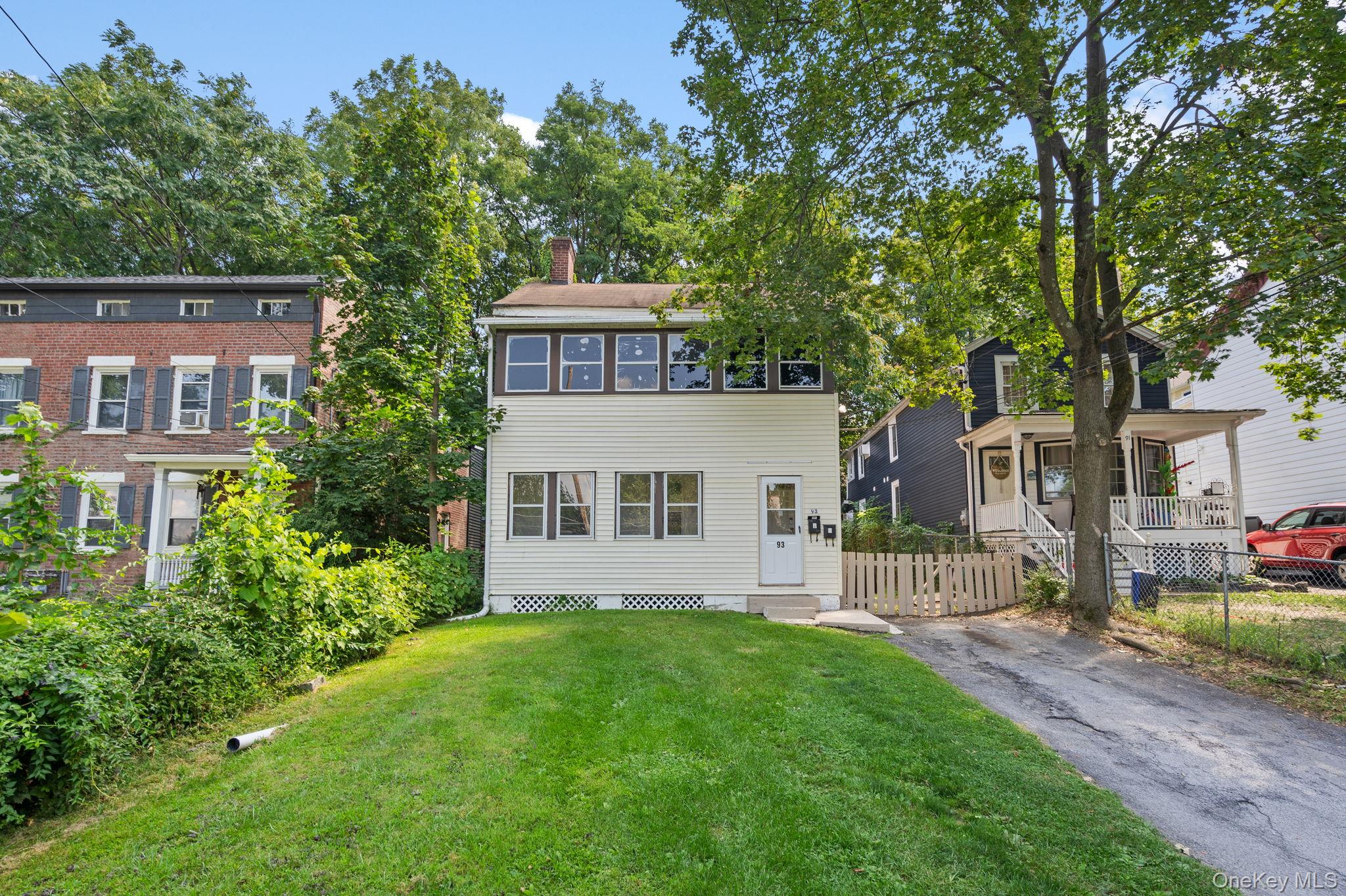93 Delafield St, Poughkeepsie, NY 12601, USA property photo