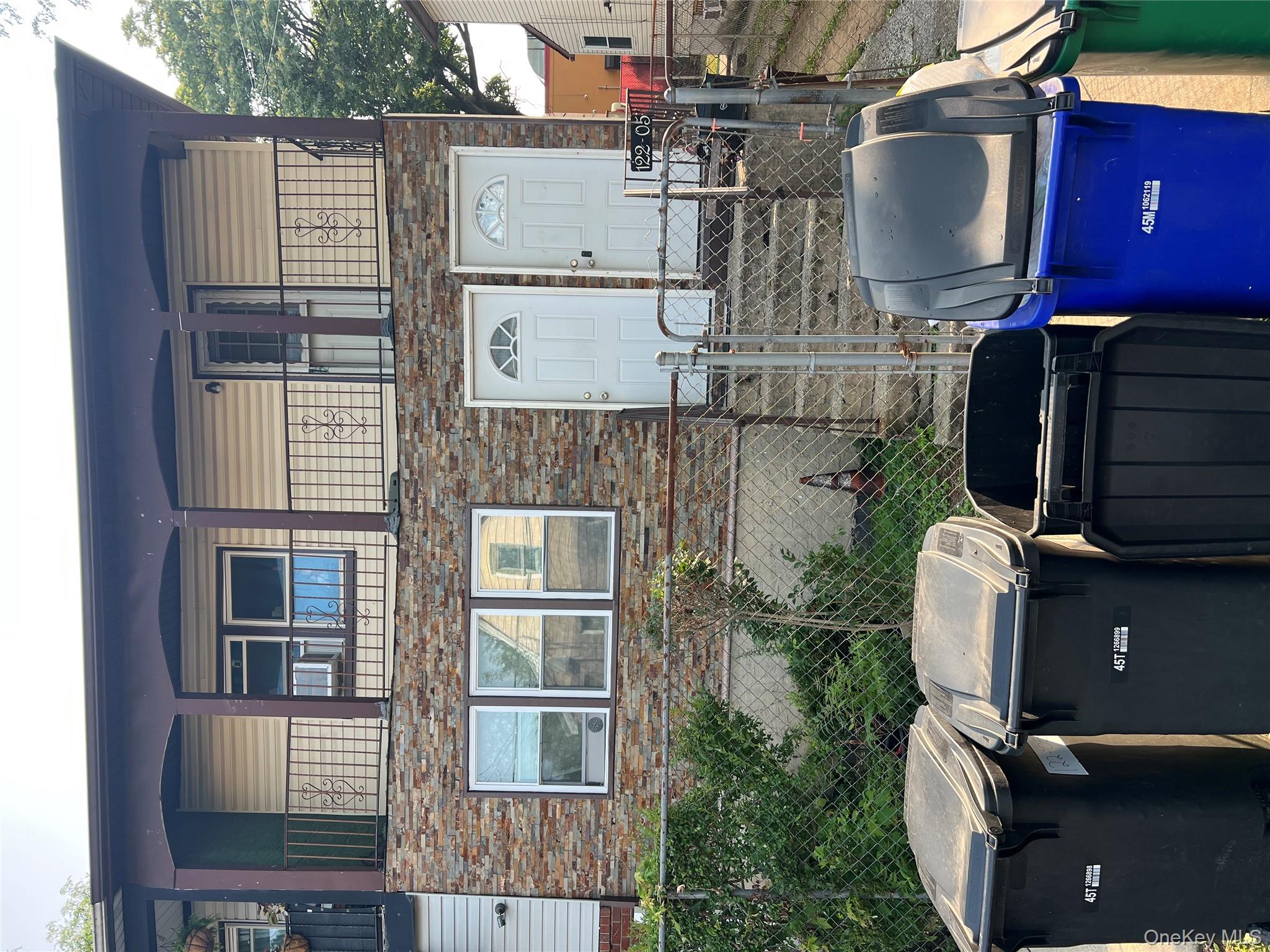 122-05 161st Pl, Jamaica, NY 11434, USA property photo