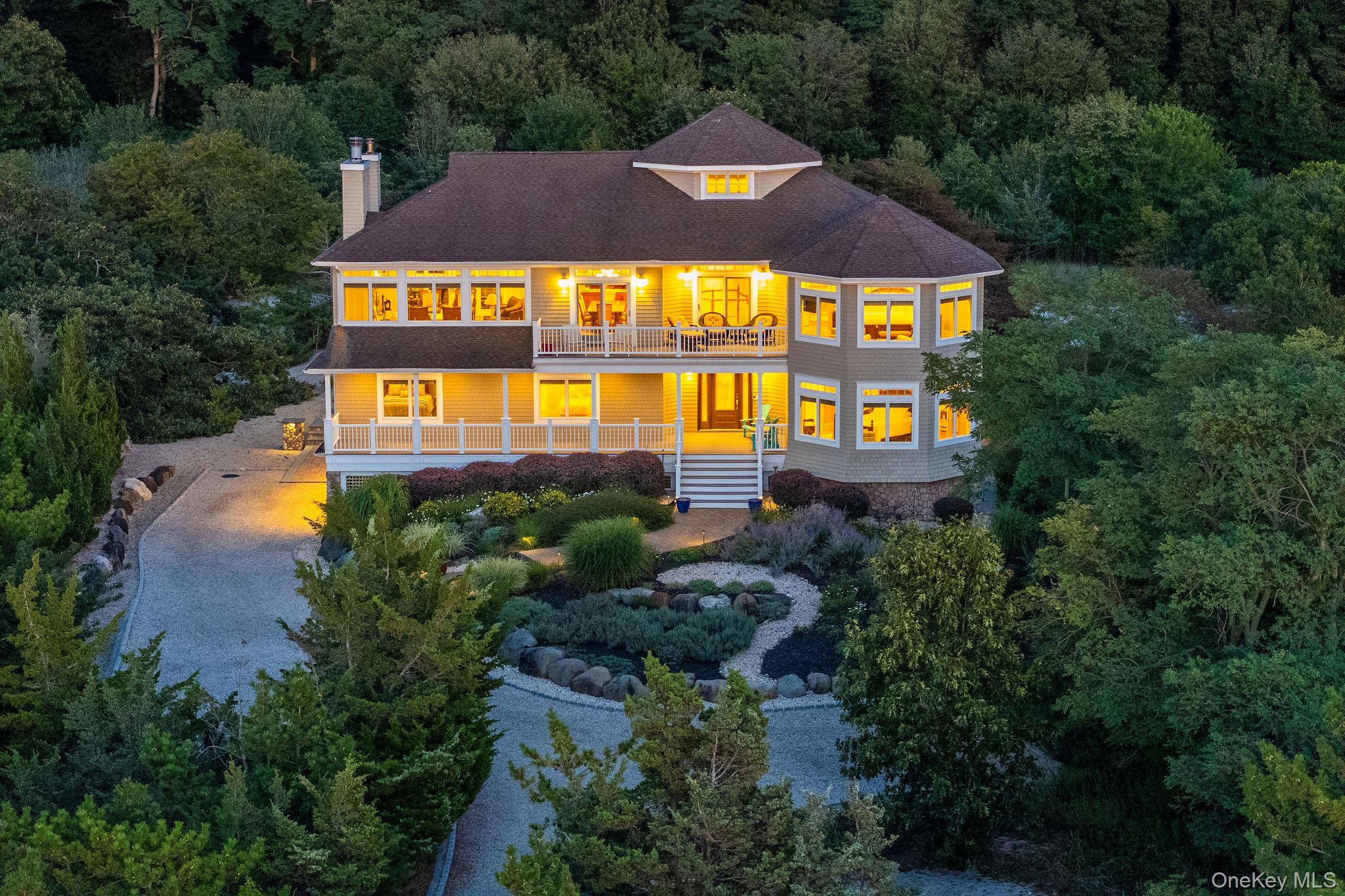 790 N Sea Dr, Southold, NY 11971, USA property photo
