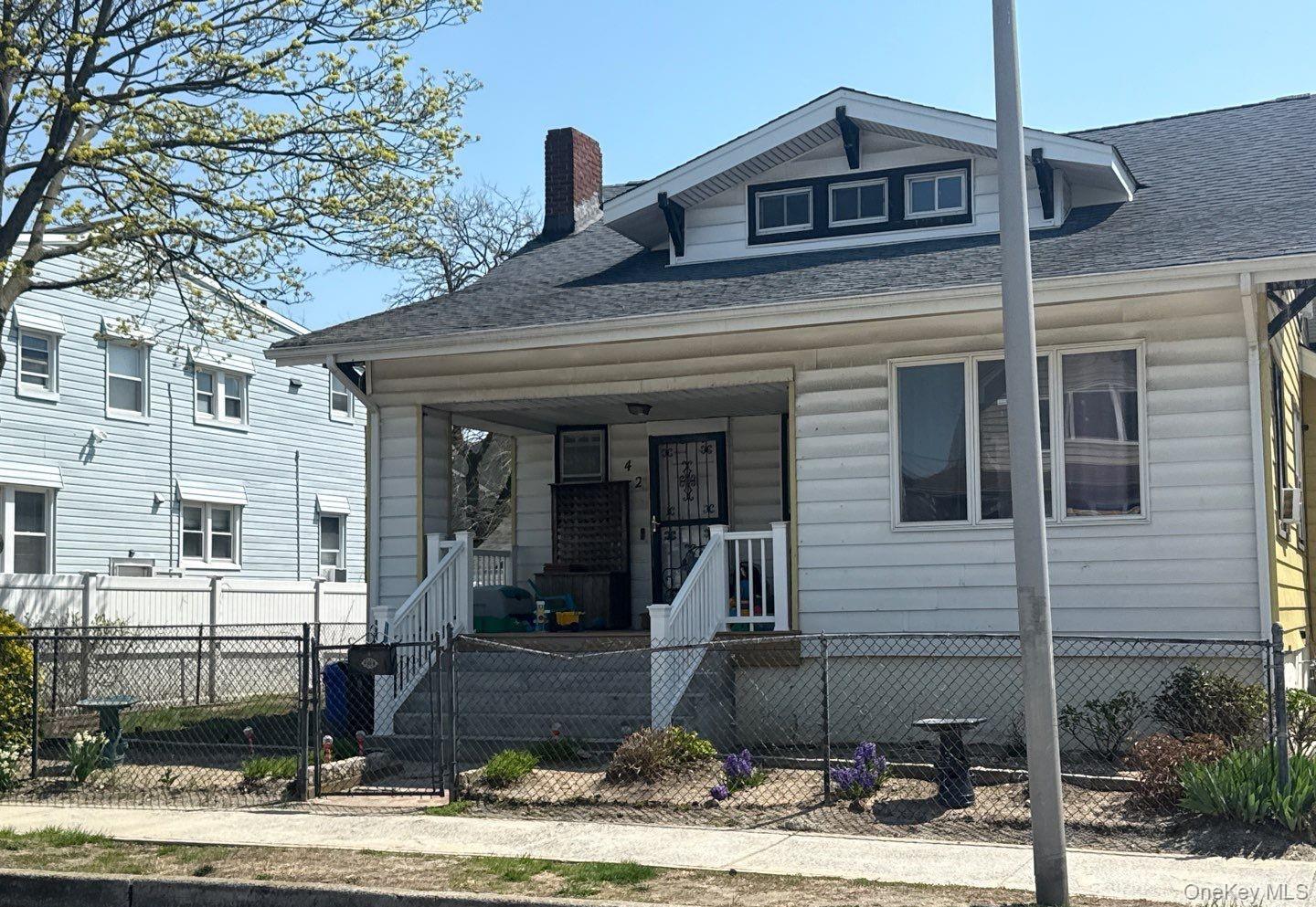 42 E Hudson St, Long Beach, NY 11561, USA property photo