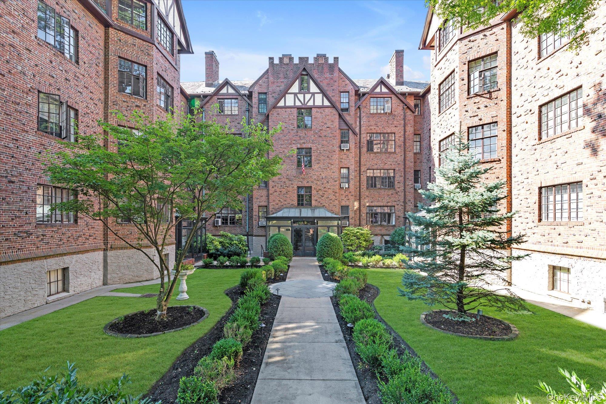 38-30 Douglaston Parkway Unit H4 Douglaston, NY 11363 property photo