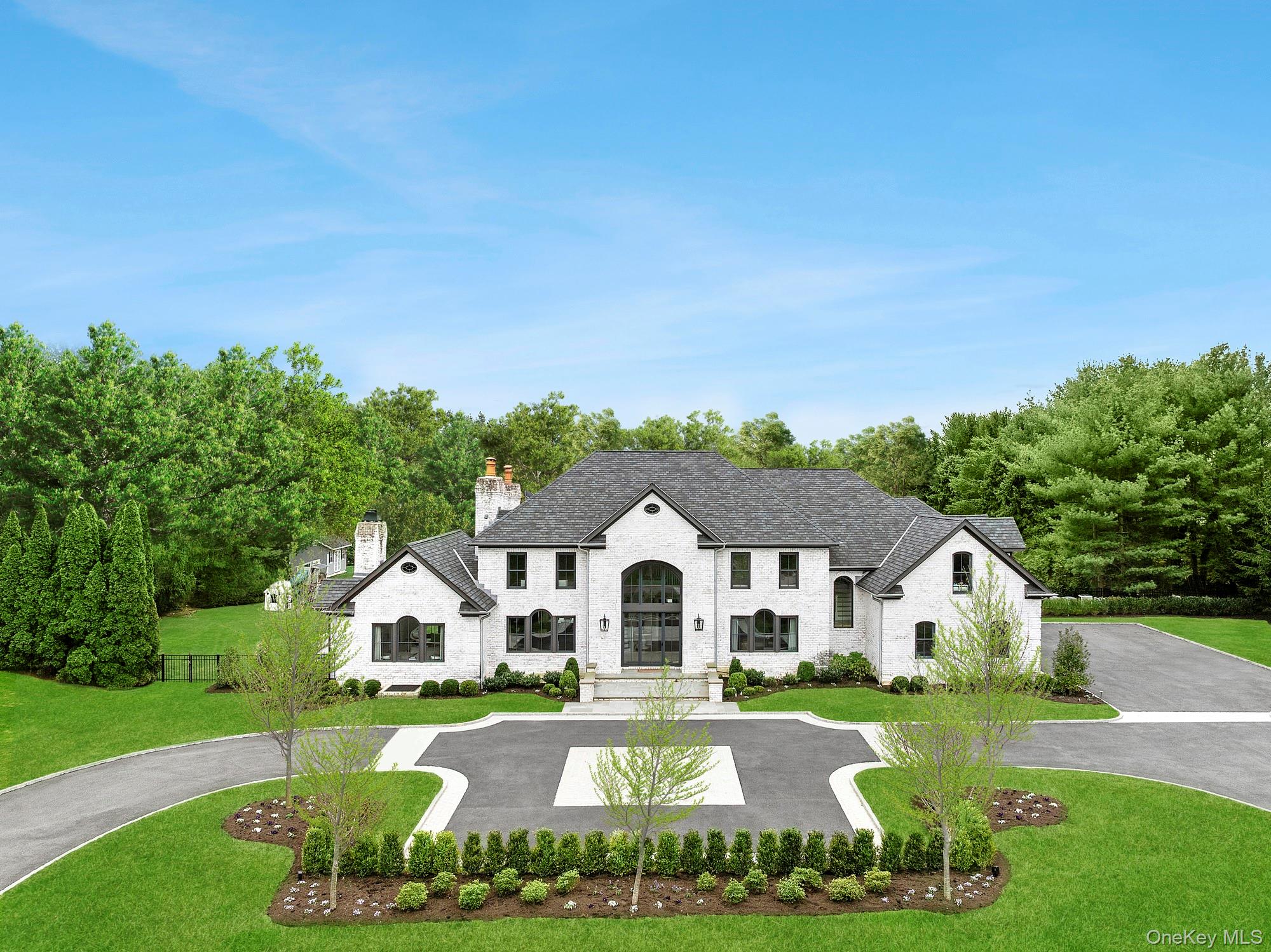 89 Pound Hollow Rd, Glen Head, NY 11545, USA property photo