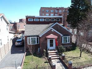 2032 Hobart Ave, Bronx, NY 10461, USA property photo