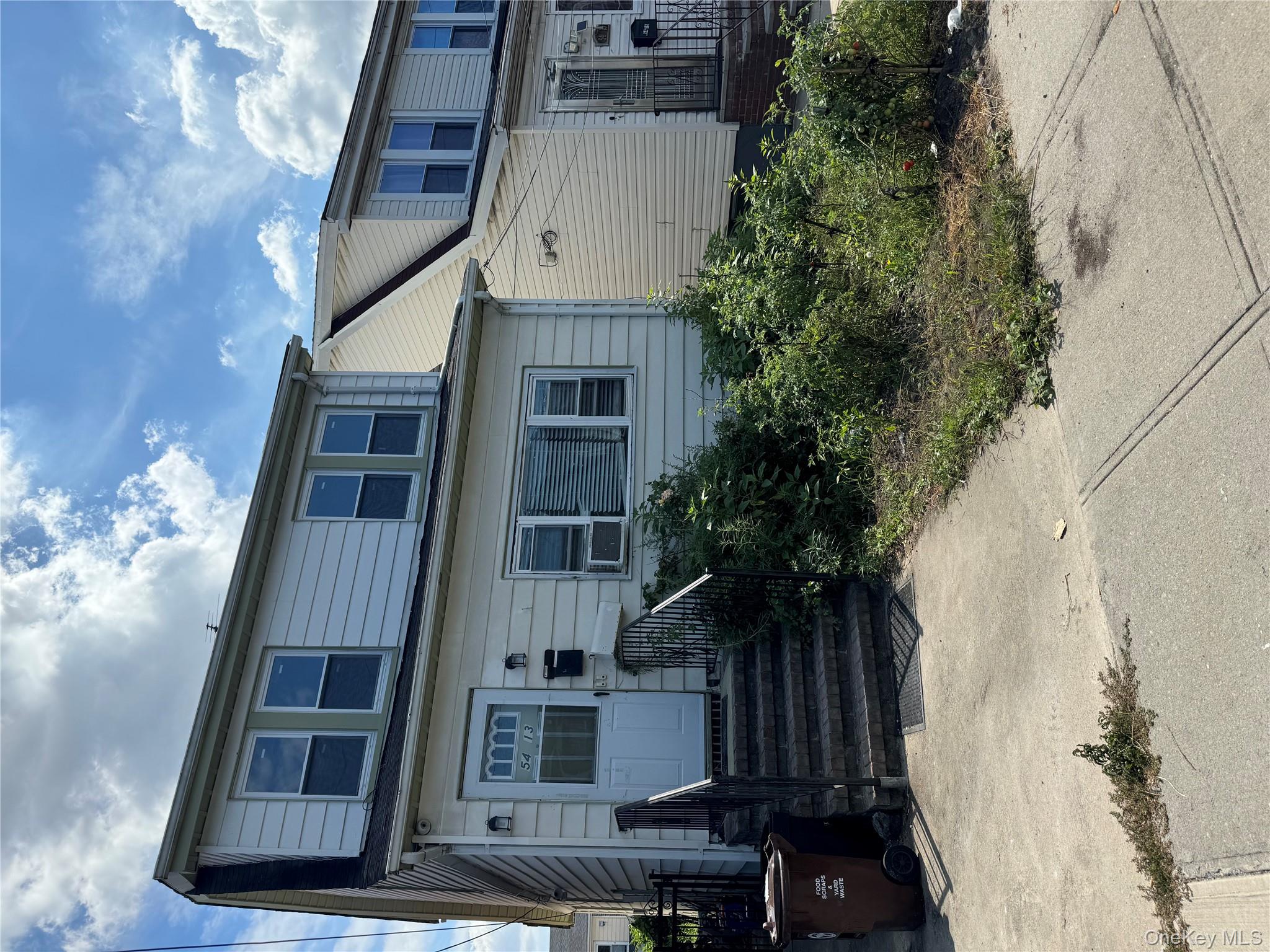 54-13 152nd St, Flushing, NY 11355, USA property photo