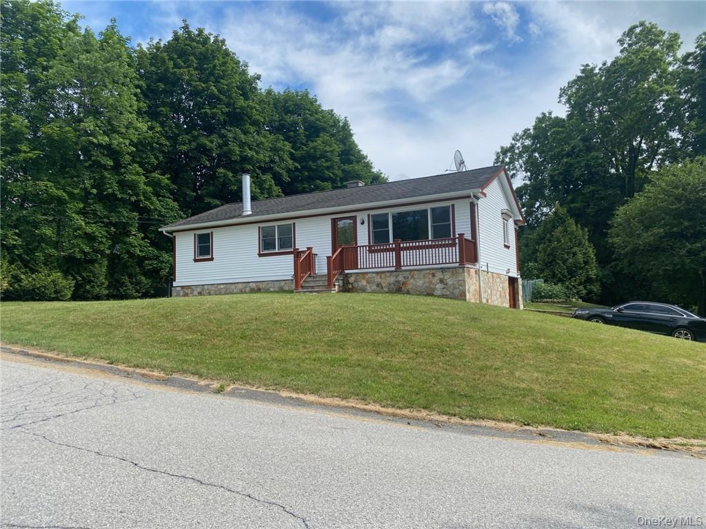 25 Orchard Dr, Wappingers Falls, NY 12590, USA property photo
