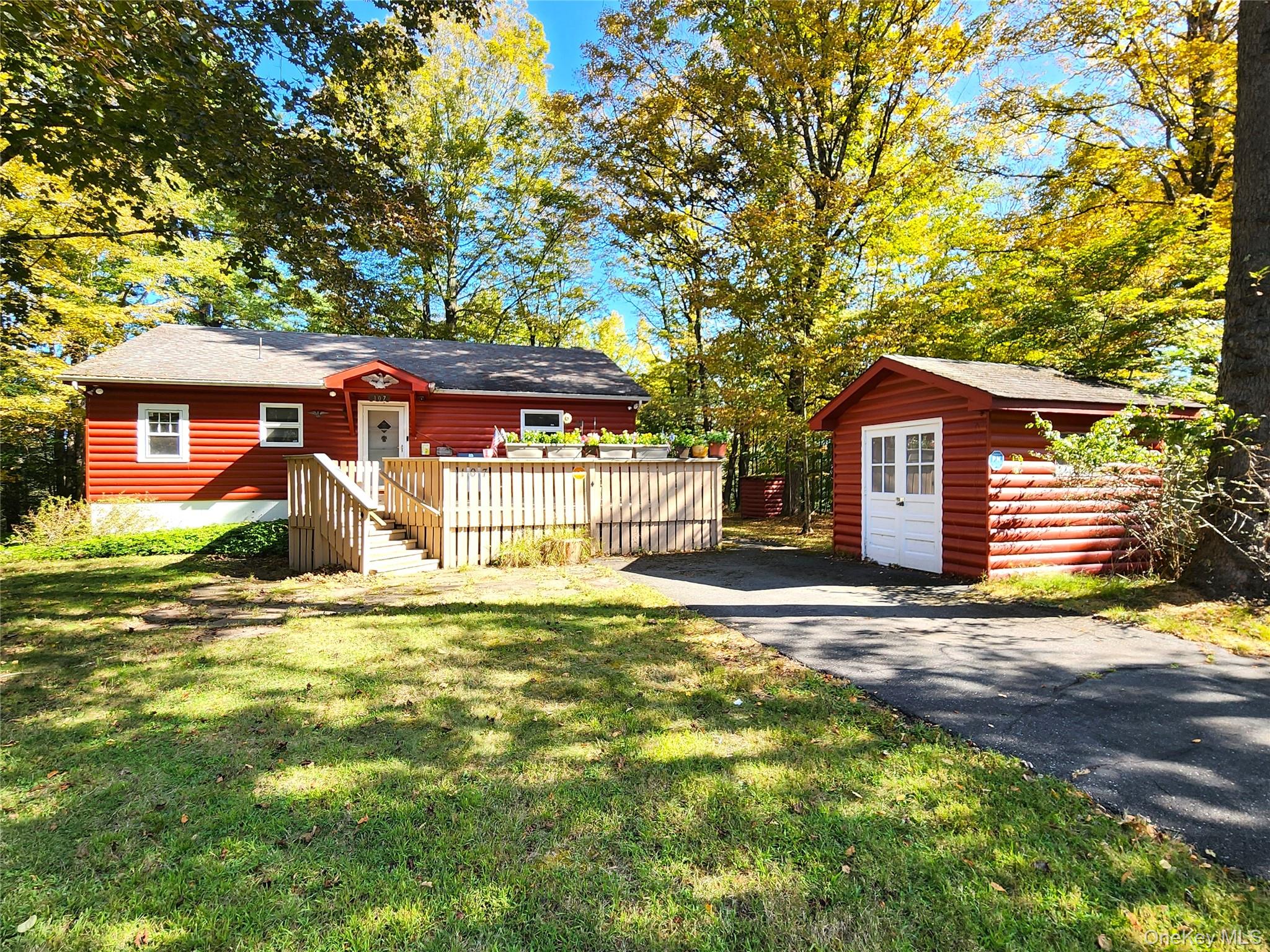 107 E Thompson Pl, Monticello, NY 12701, USA property photo