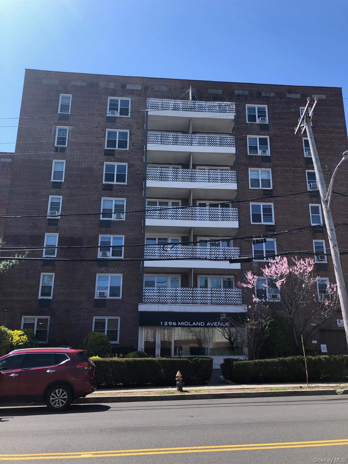 1296 Midland Ave, Yonkers, NY 10704, USA property photo