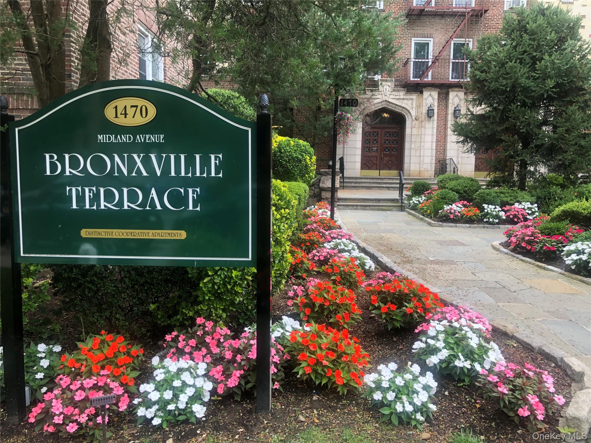 1470 Midland Ave, Bronxville, NY 10708, USA property photo