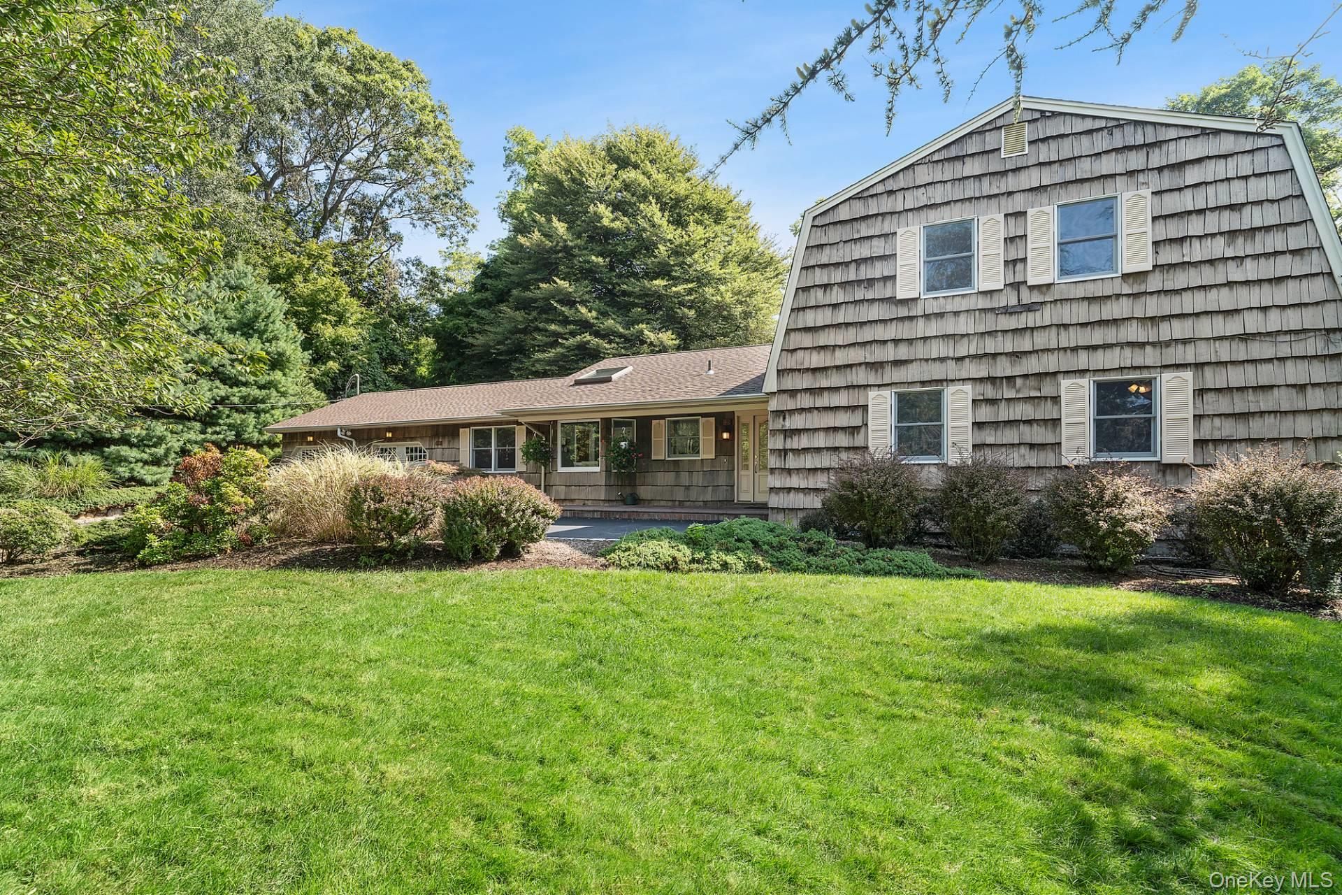 28 Plain View Dr, Wading River, NY 11792, USA property photo