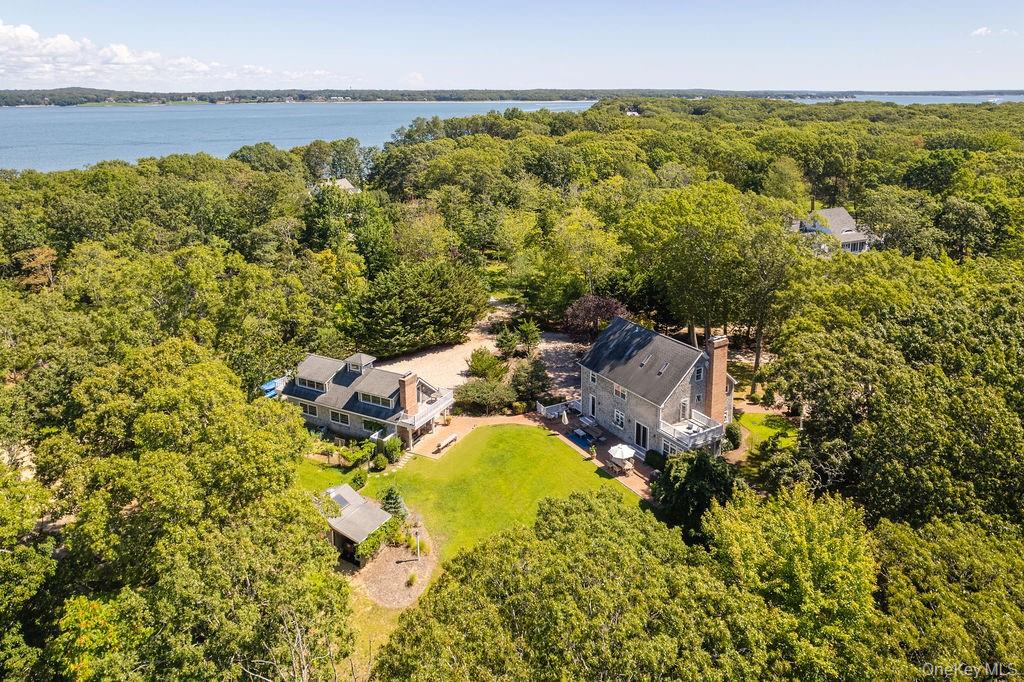 10947 N Bayview Rd, Southold, NY 11971, USA property photo