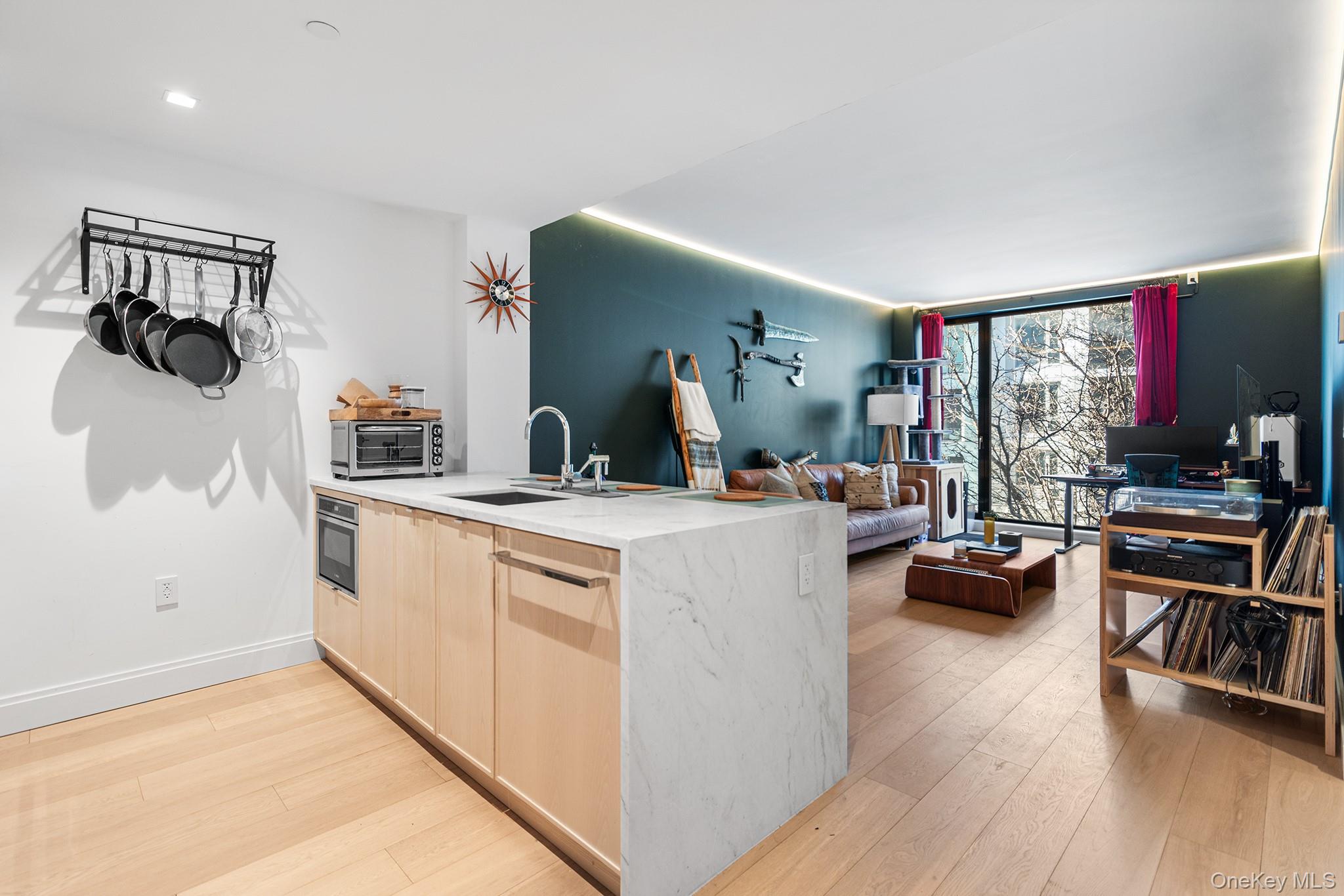37-14 34th St, Long Island City, NY 11101, USA property photo