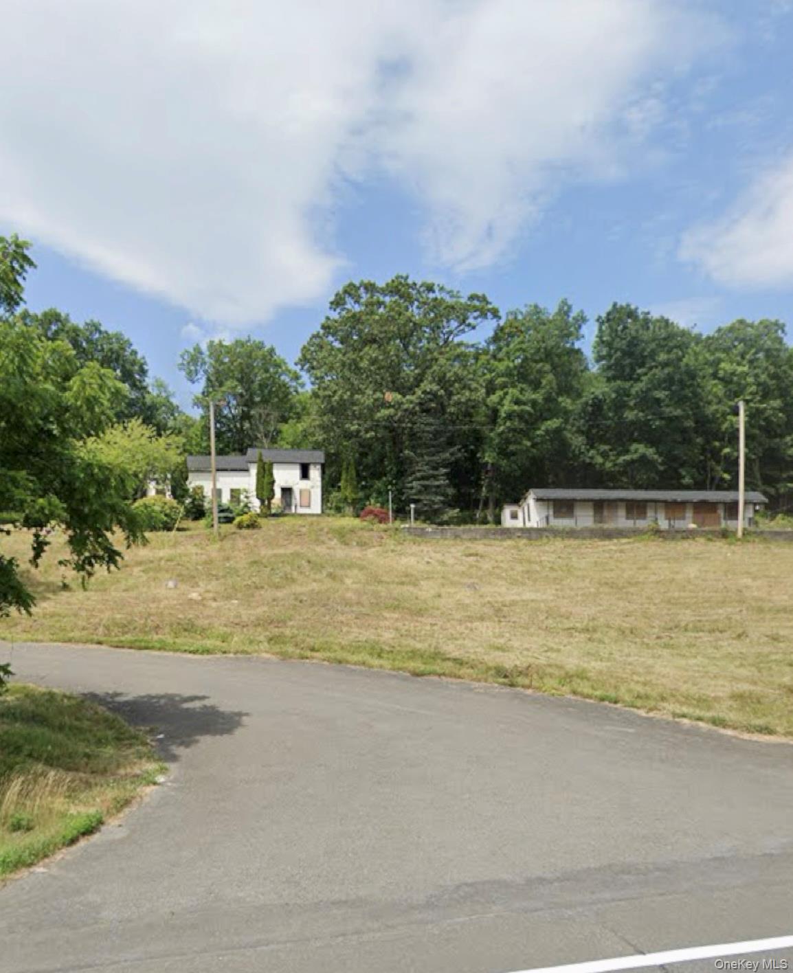 9071 US-9W, Athens, NY 12015, USA property photo