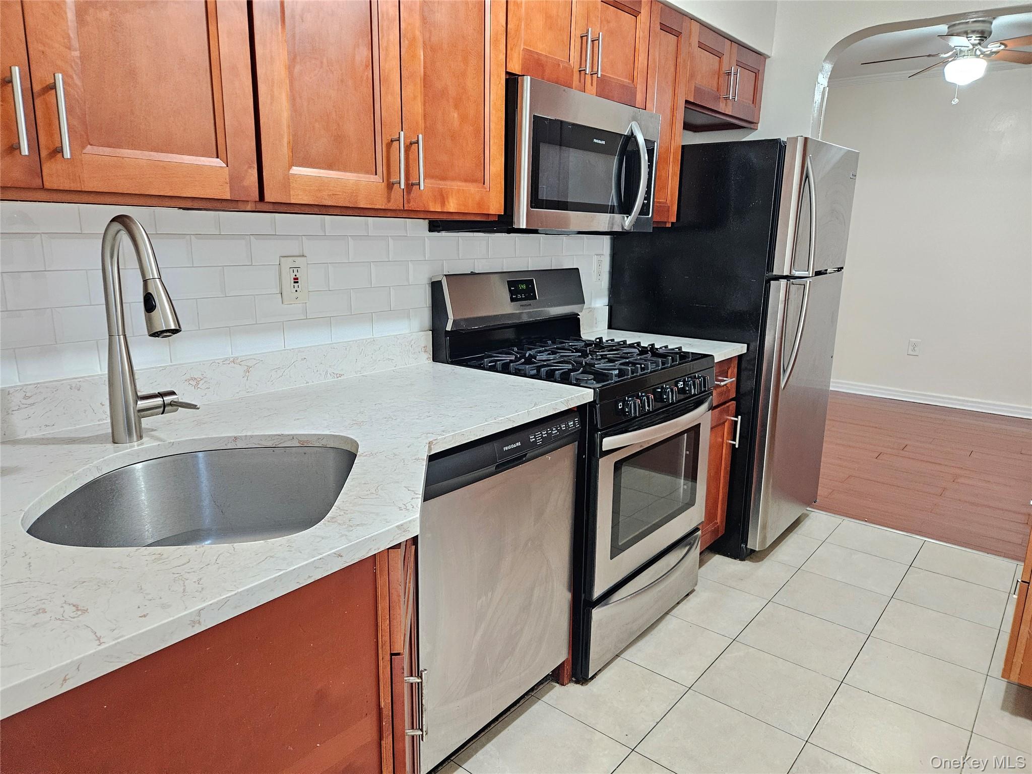 76-40 170th St, Flushing, NY 11366, USA property photo