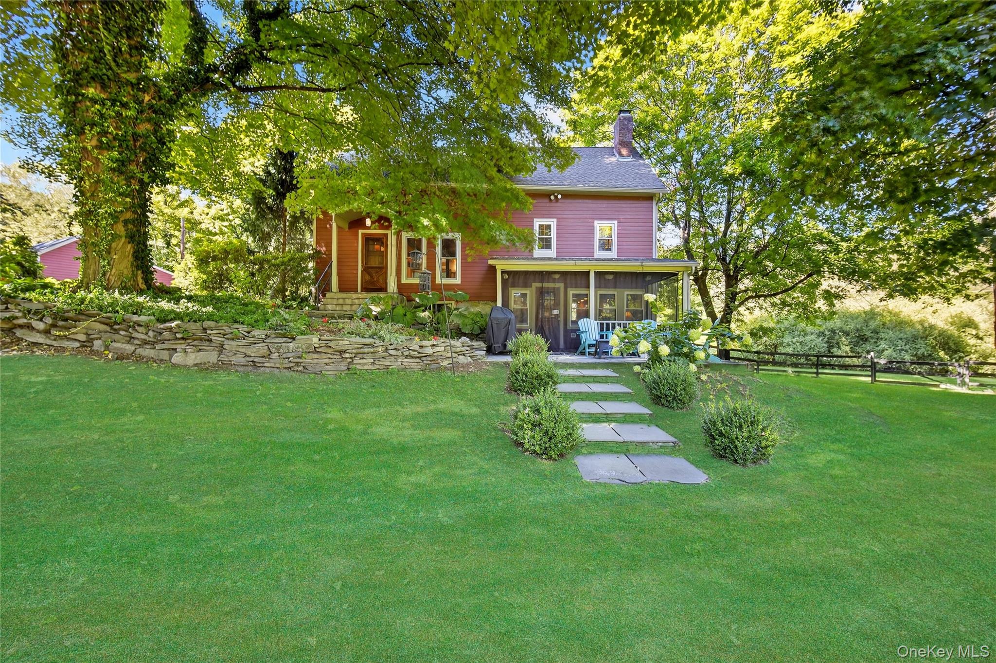 146 Forest Dr, Hyde Park, NY 12538, USA property photo