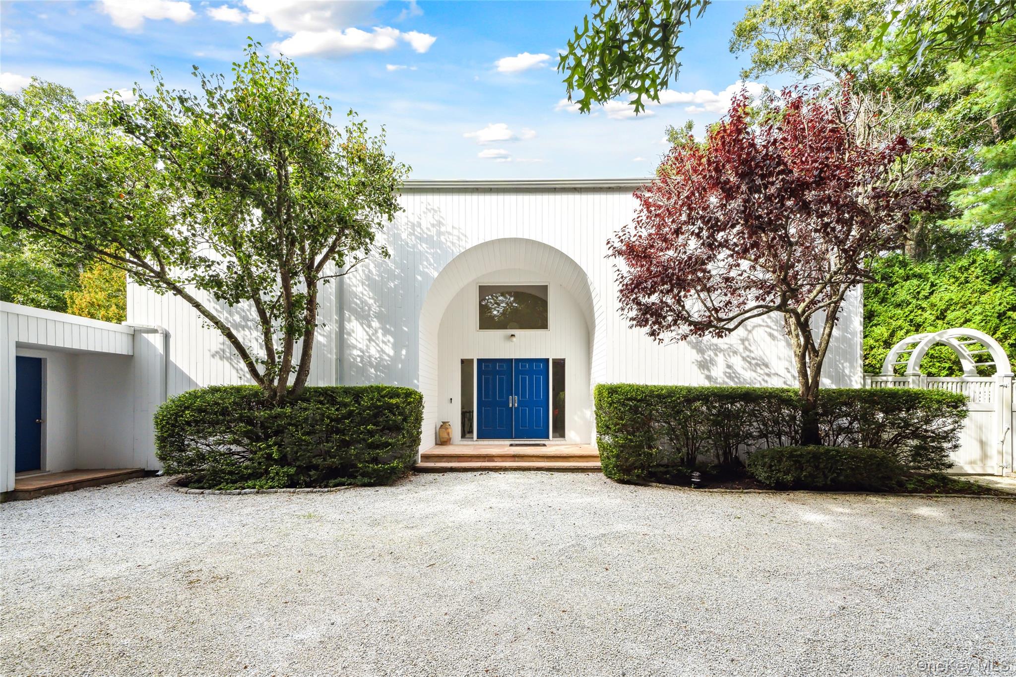 Quogue, NY 11959, USA property photo