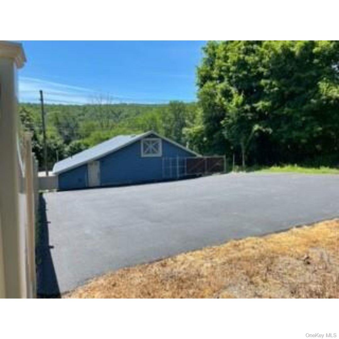 1099 NY-17, Windsor, NY 13865, USA property photo
