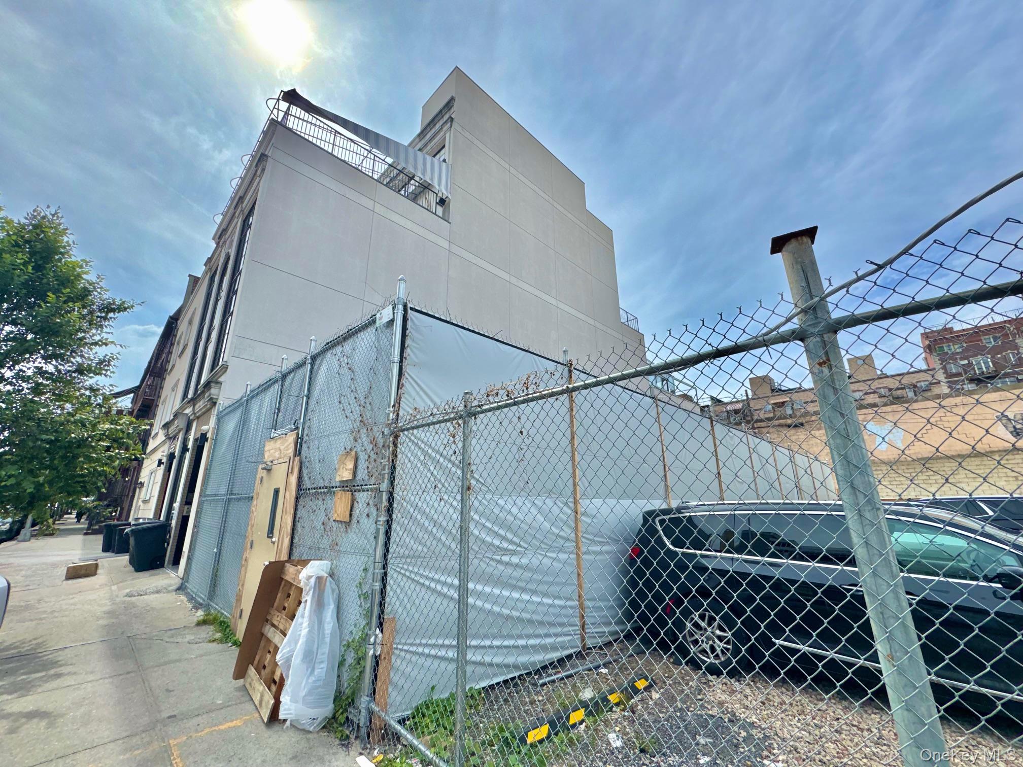 102 Walworth St, Brooklyn, NY 11205, USA property photo