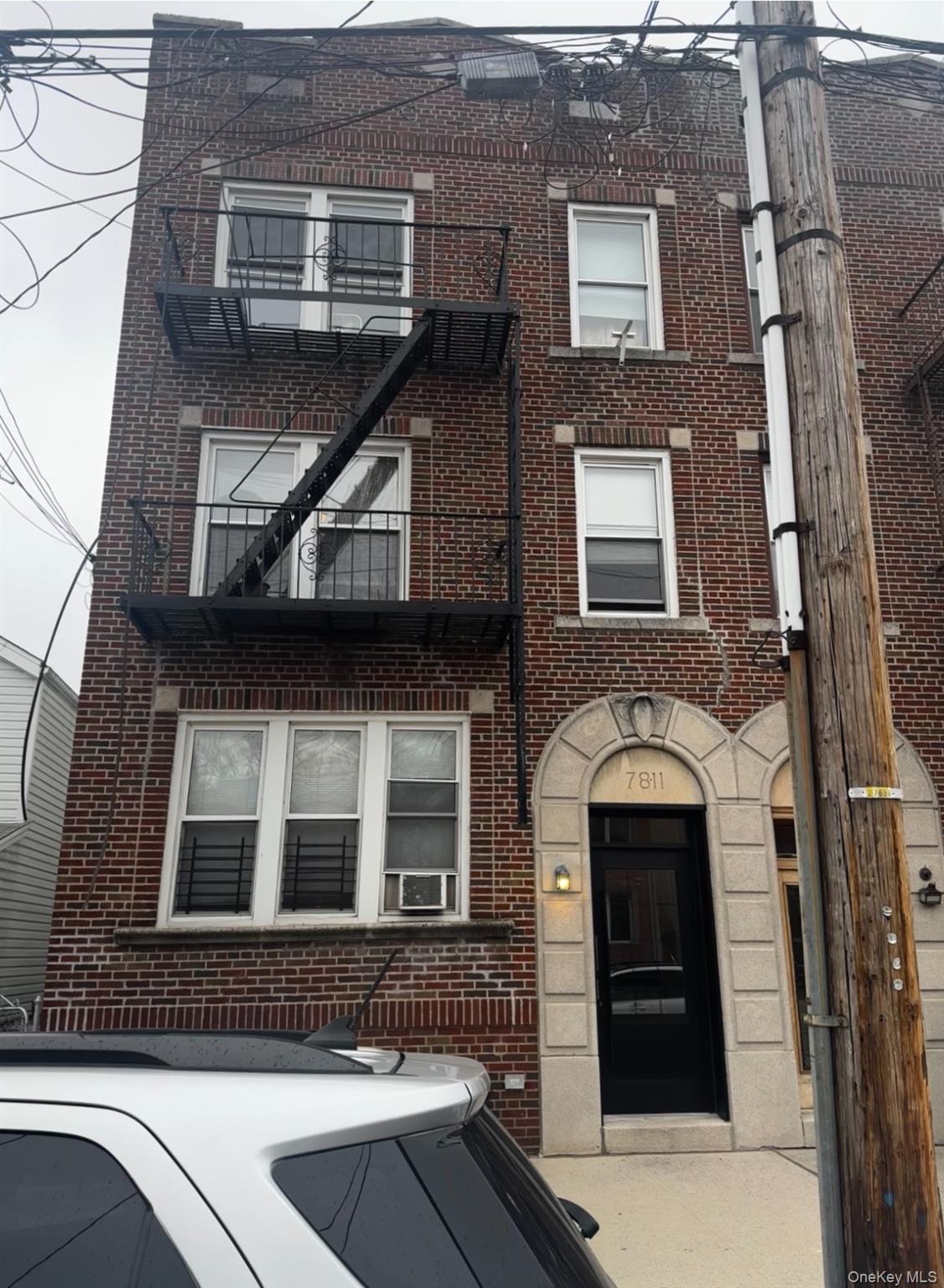 78-11 73rd Place Glendale, NY 11385 property photo