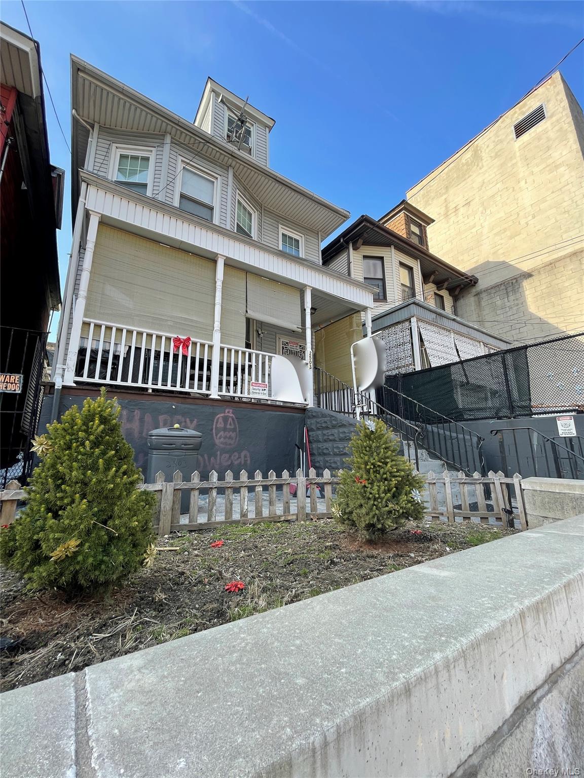 2503 Marion Ave, Bronx, NY 10458, USA property photo