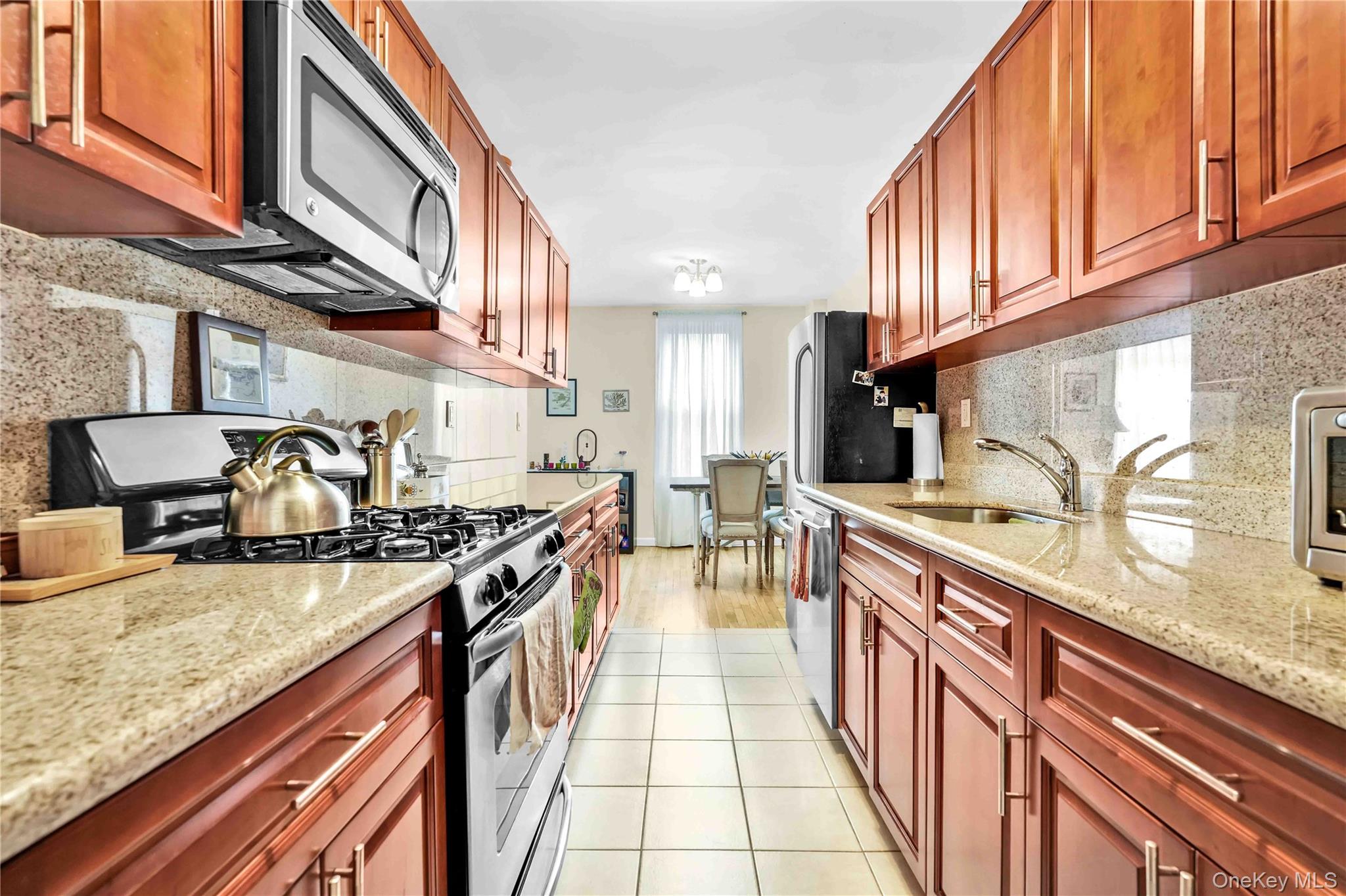 10 209th St #41, Bayside, NY 11361, USA property photo