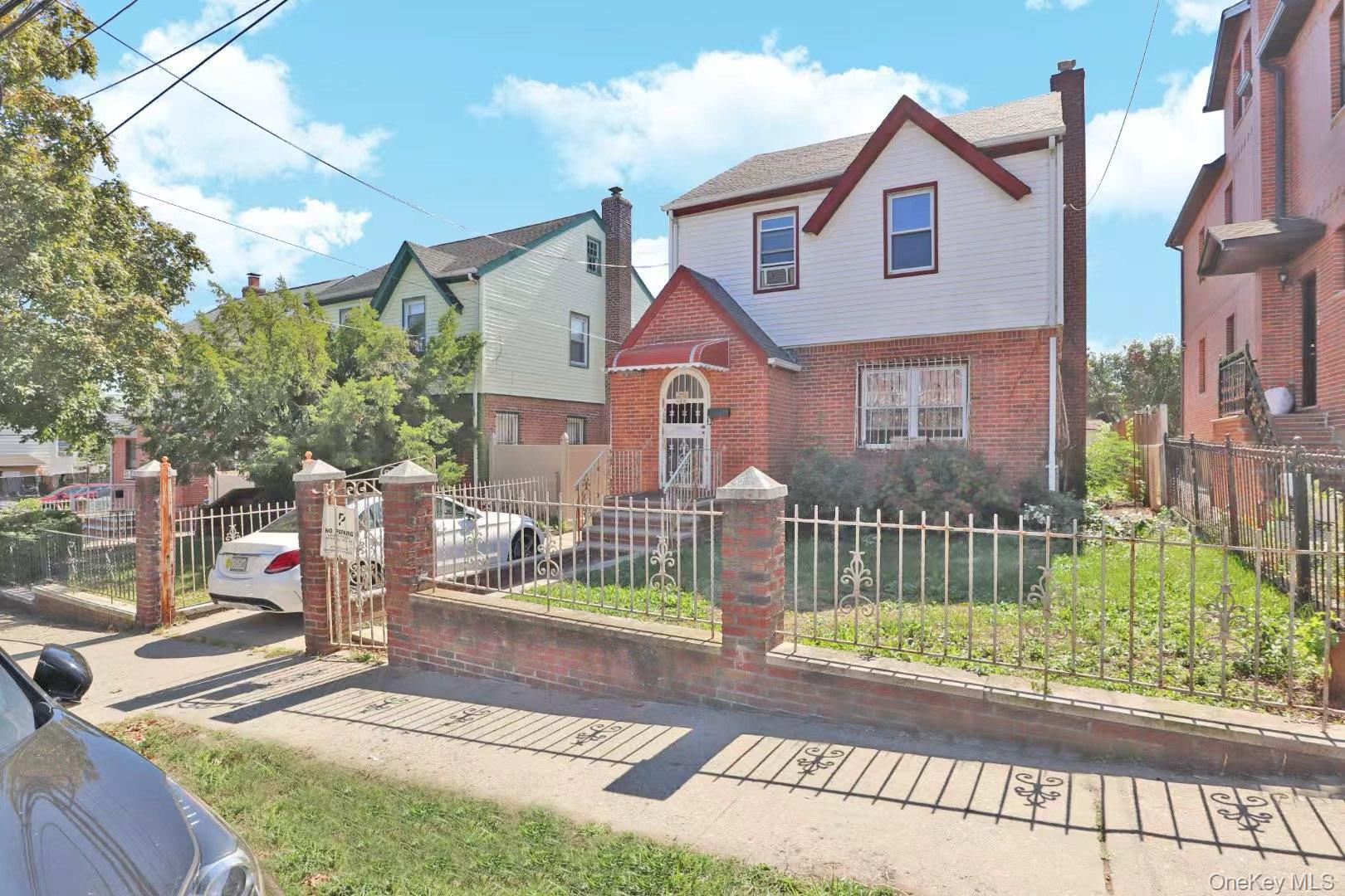 106-10 32nd Ave, East Elmhurst, NY 11369, USA property photo