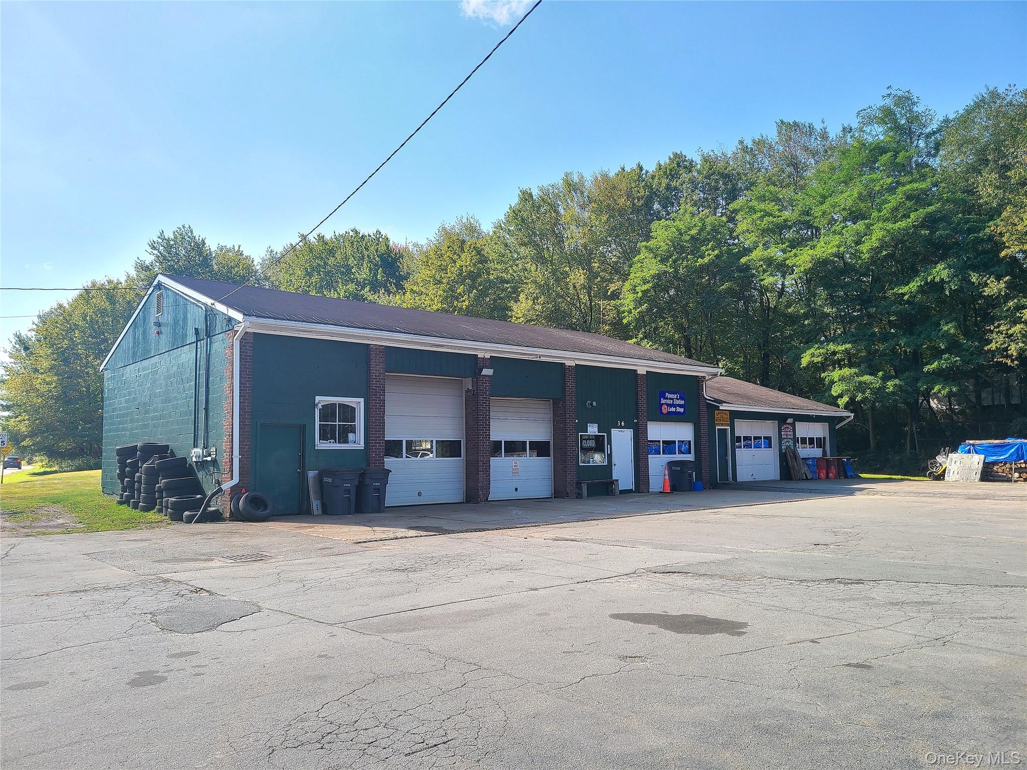 36 E Cold Spring Rd, Monticello, NY 12701, USA property photo