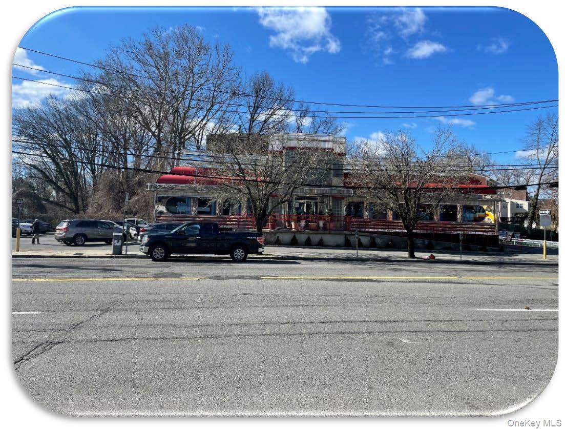 1082 Yonkers Ave, Yonkers, NY 10704, USA property photo